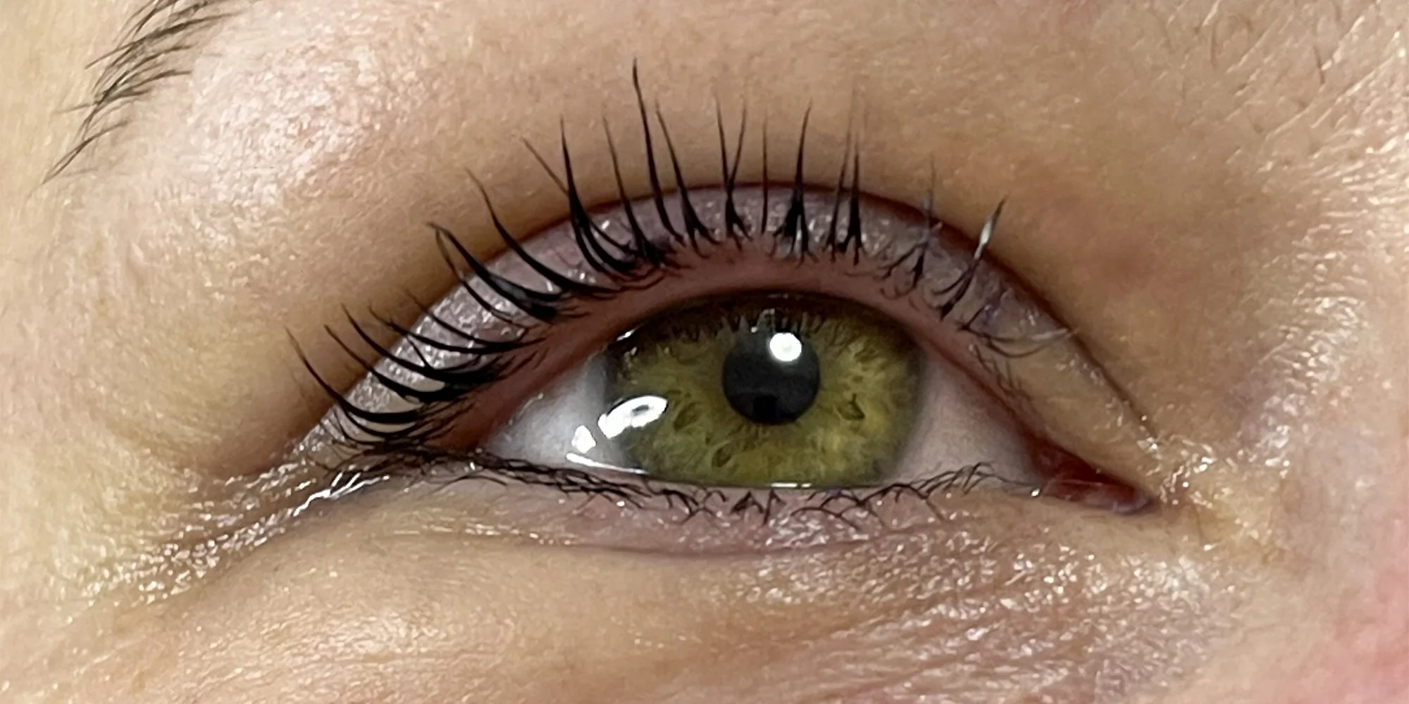 Lash lifting, základní kosmetická péče i ošetření s alginátovou maskou