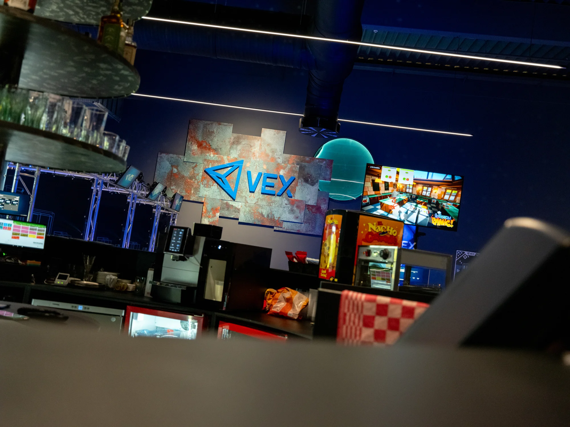 Vstup na týmovou hru Prison Island pro jednotlivce i rodinu: 22 místností