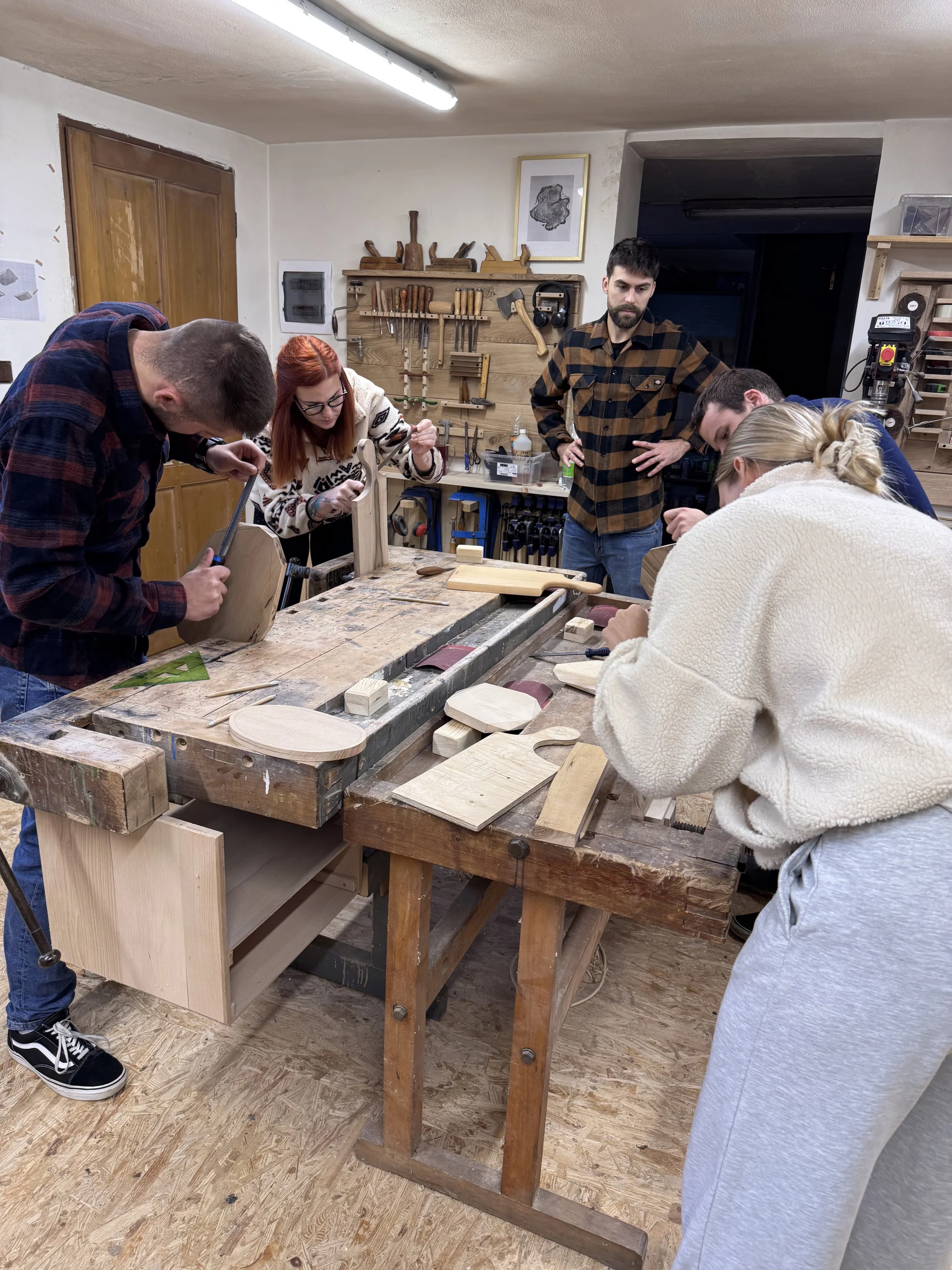 Vyrobte si své originální prkénko: 4hodinový dřevařský workshop pro 1 i 2 osoby