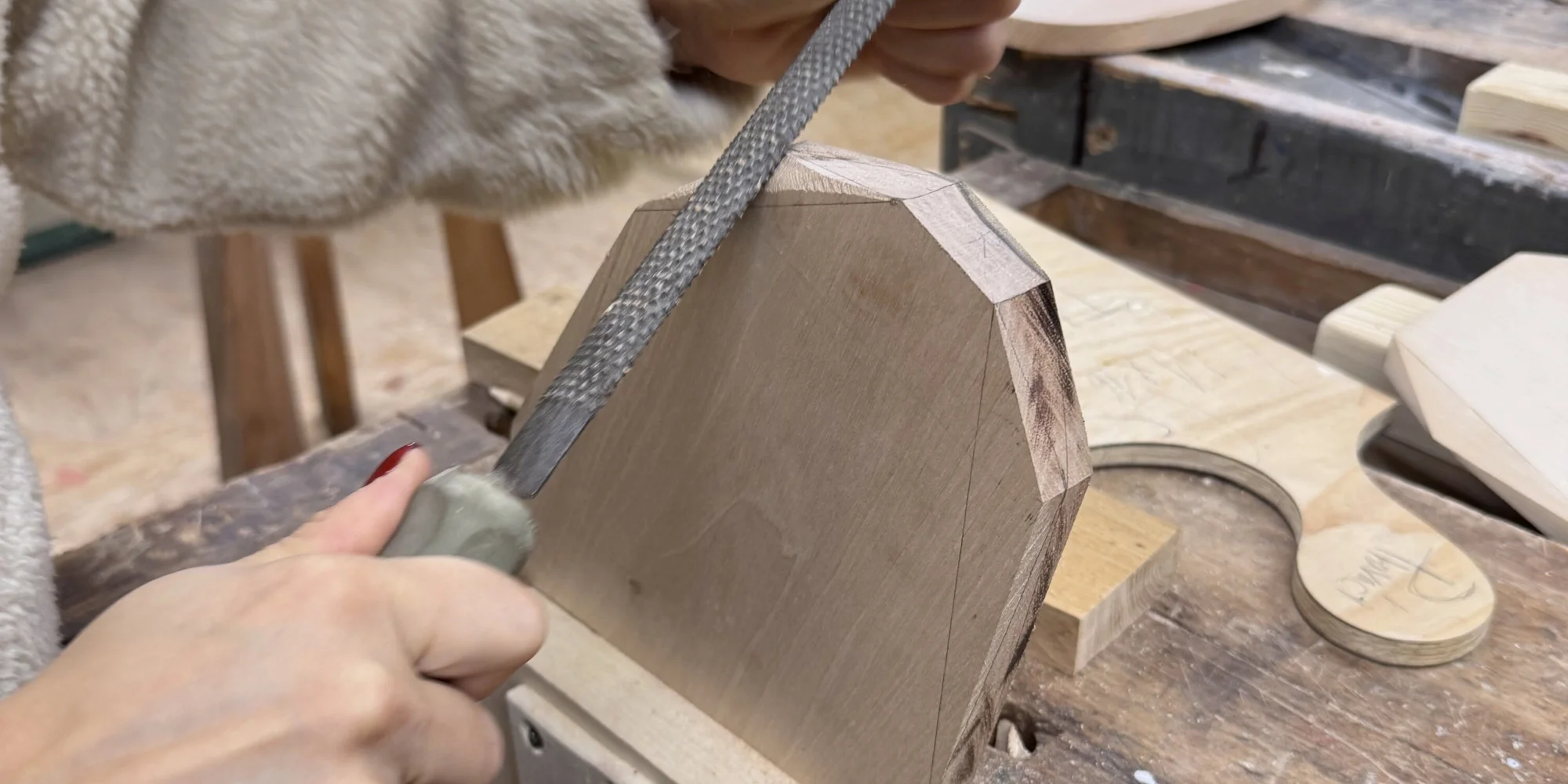 Vyrobte si své originální prkénko: 4hodinový dřevařský workshop pro 1 i 2 osoby