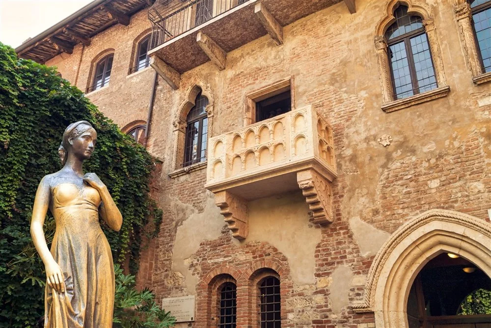 Poznávací zájezd do nejkrásnějších italských měst: Řím, Florencie, Verona i Neapol a Pompeje