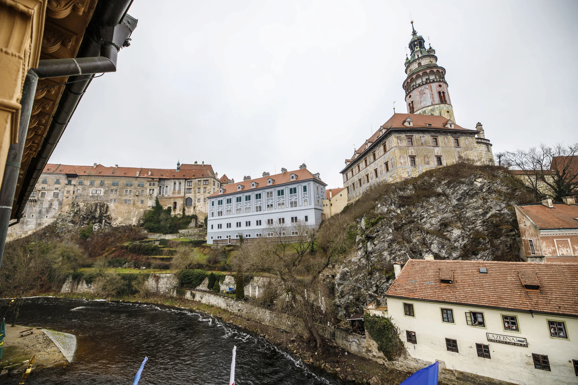 Pobyt v centru Českého Krumlova: elegantní pokoje a bufetové snídaně