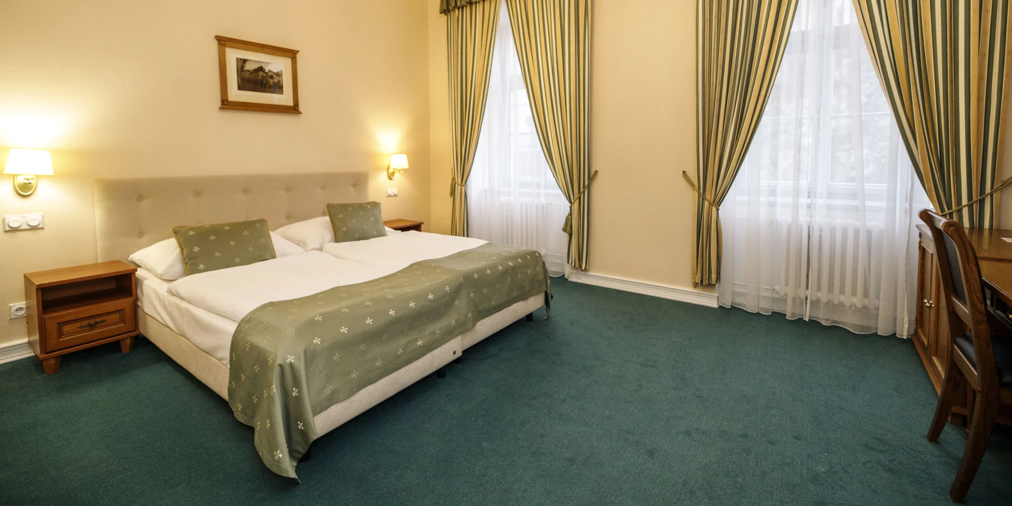 Pobyt v centru Českého Krumlova: elegantní pokoje a bufetové snídaně