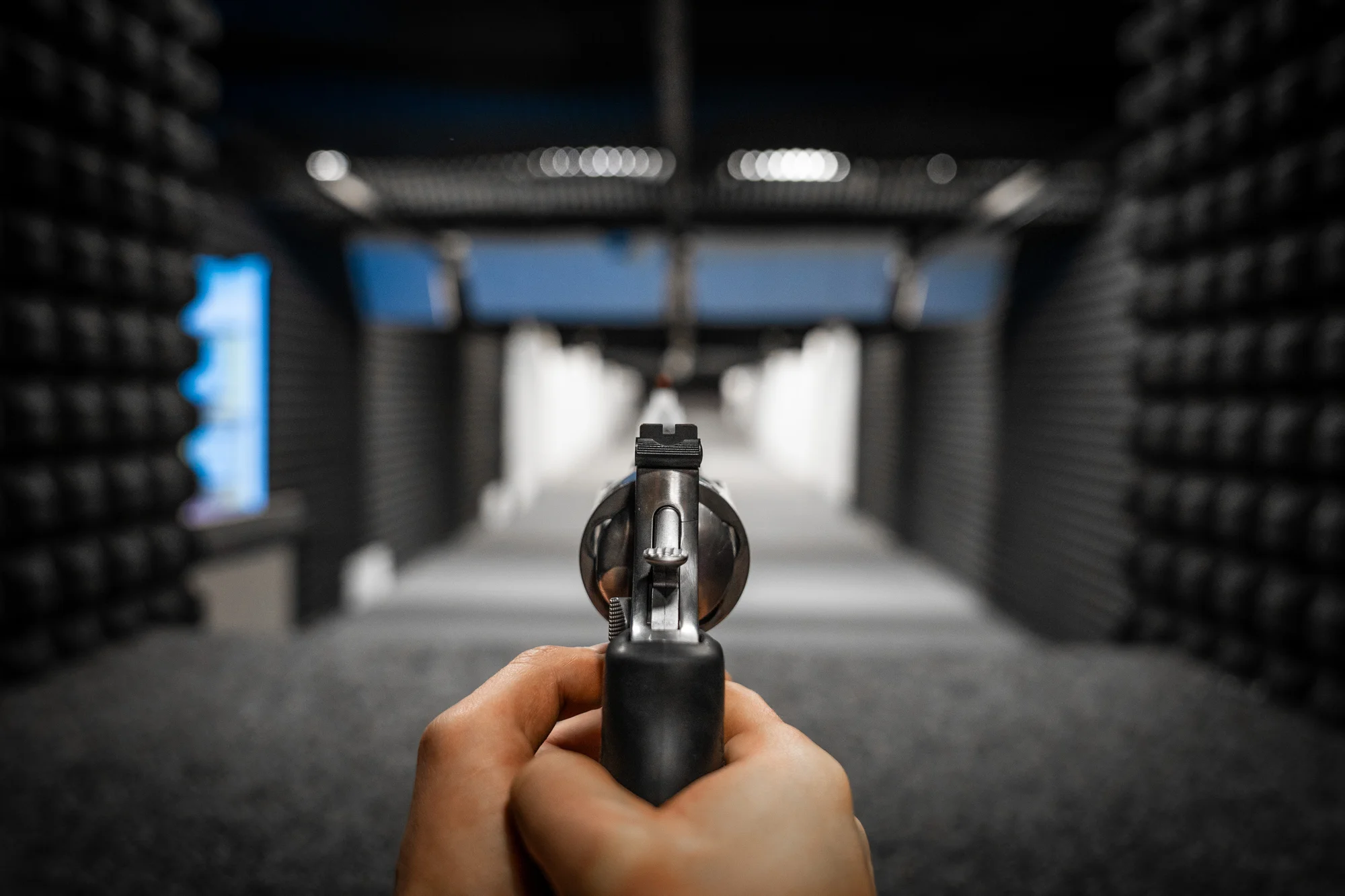 Střelecké balíčky pro 1 nebo 2 osoby: až 12 zbraní a 168 nábojů