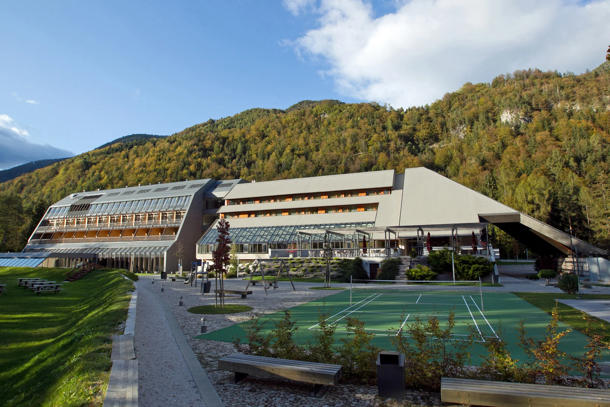 4* hotel u Triglavu: Slovinsko s polopenzí a neomezeným relaxem ve třech bazénech