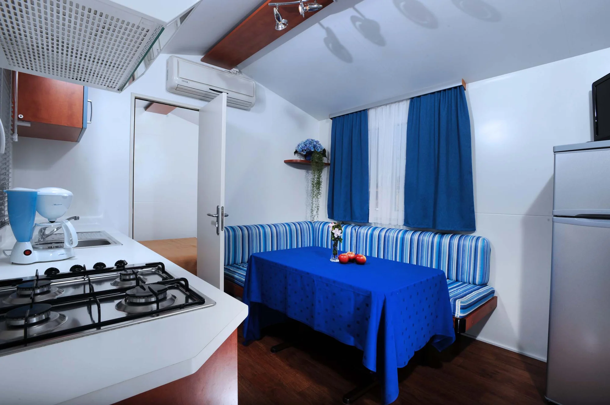 Dovolená v mobilním domku na Istrii: aquapark s několika bazény i miniklub