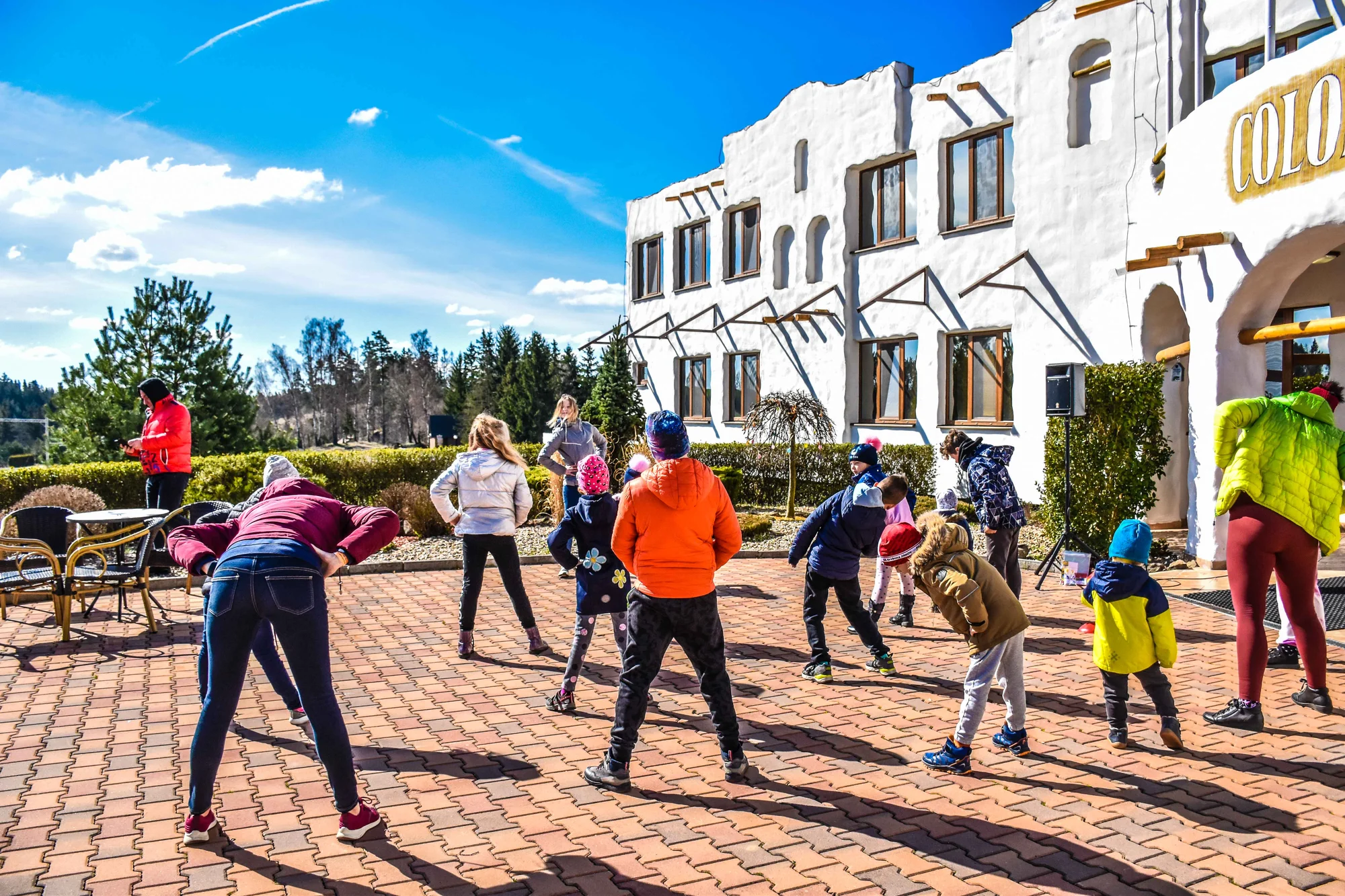 Šikland: velikonoční pobyt s dílnami i zábavnou výpravou pro děti, bufetová snídaně