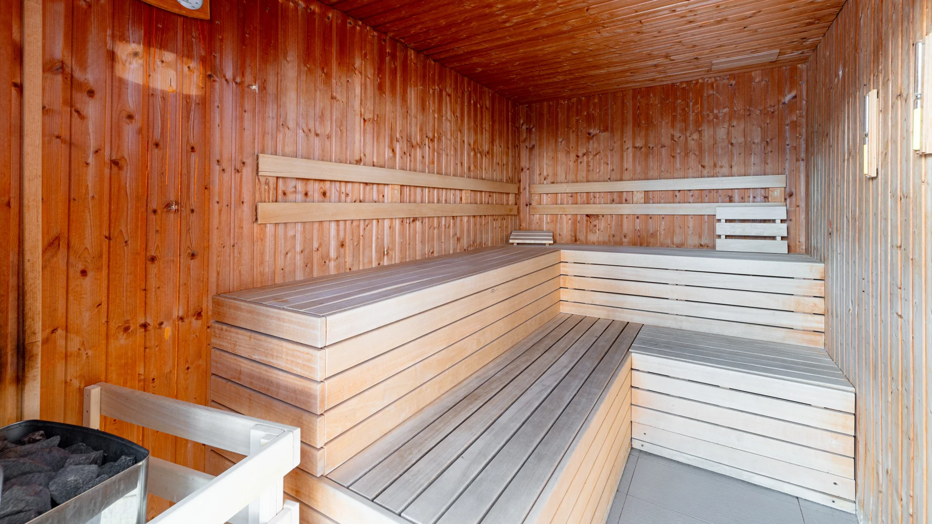 Pobyt v Kladské kotlině: snídaně či polopenze i vířivka, sauna a bazén
