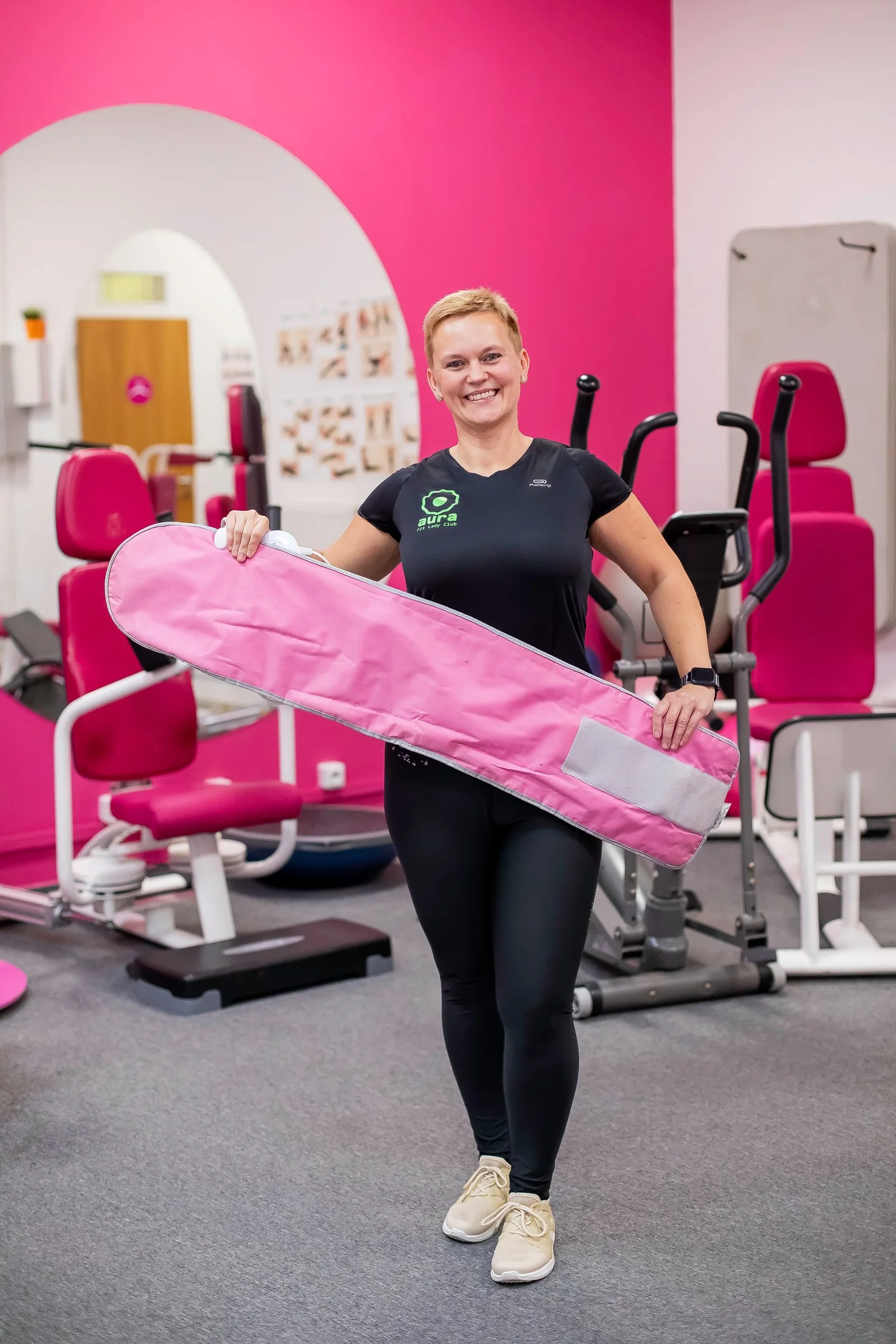 Fitness pro ženy: jednorázový neomezený vstup pro 1-2 dámy, pitný režim i analýza těla