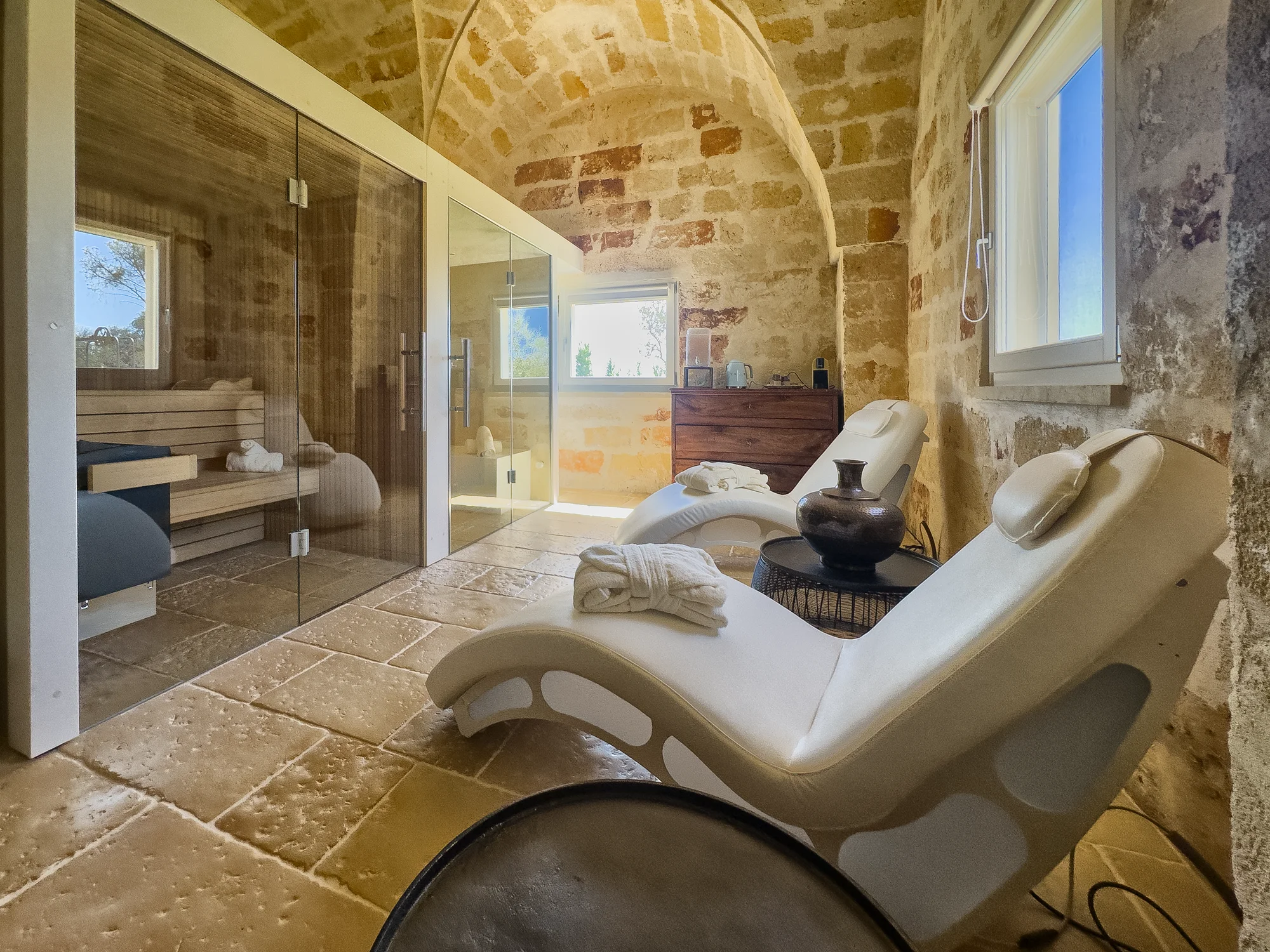 Kouzlo jižní Itálie: 5* rezidence uprostřed vinice, snídaně a možnost wellness