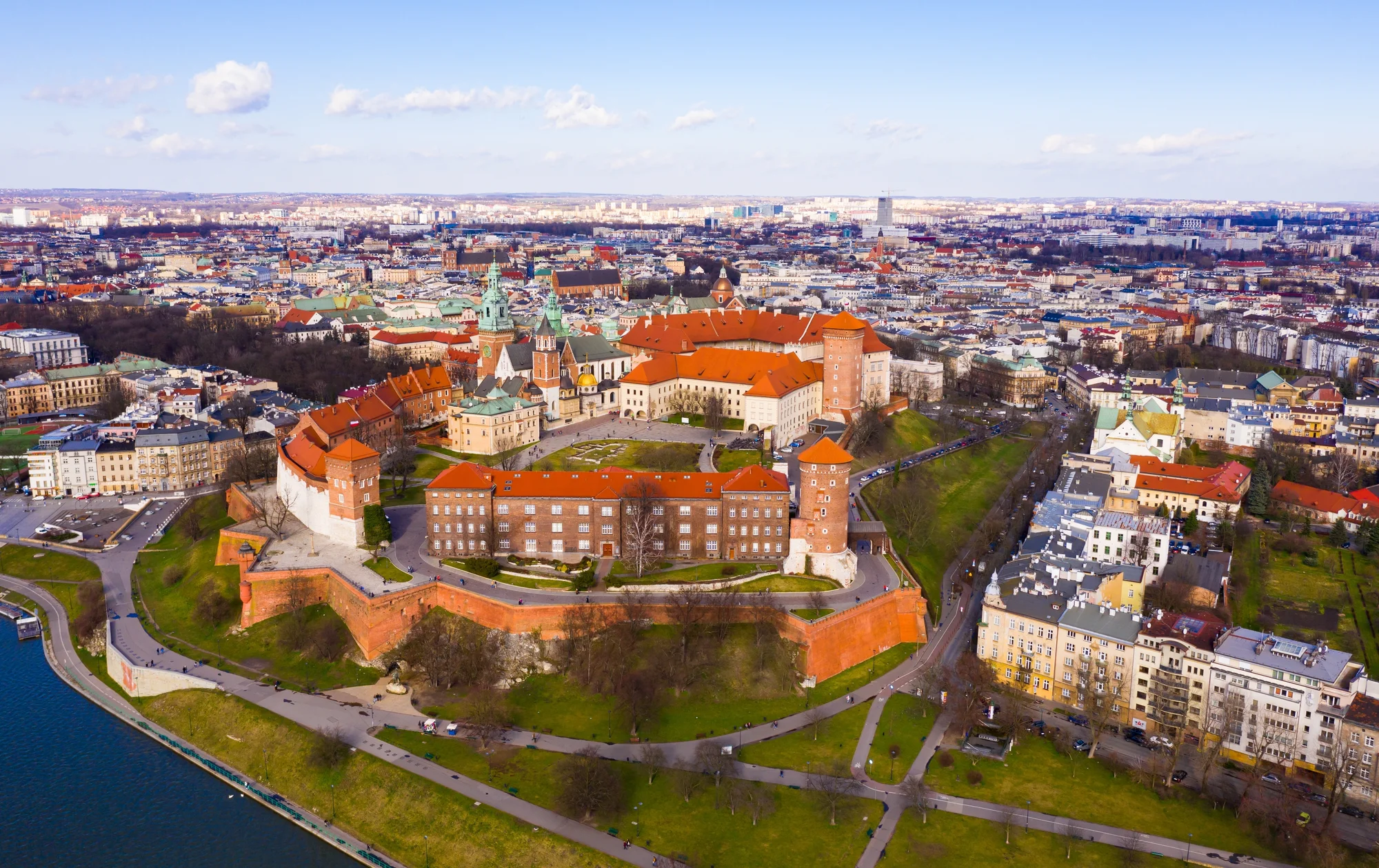 Objevujte Krakov: moderní 4* hotel nedaleko centra se snídaní, neomezené saunování