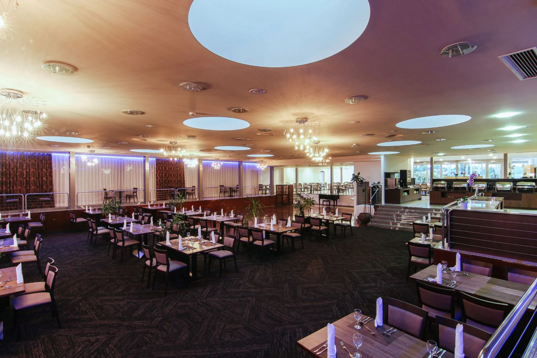 Termály ve Slovinsku: 5* hotel s polopenzí, neomezeně bazénový komplex, vstup do saunového světa