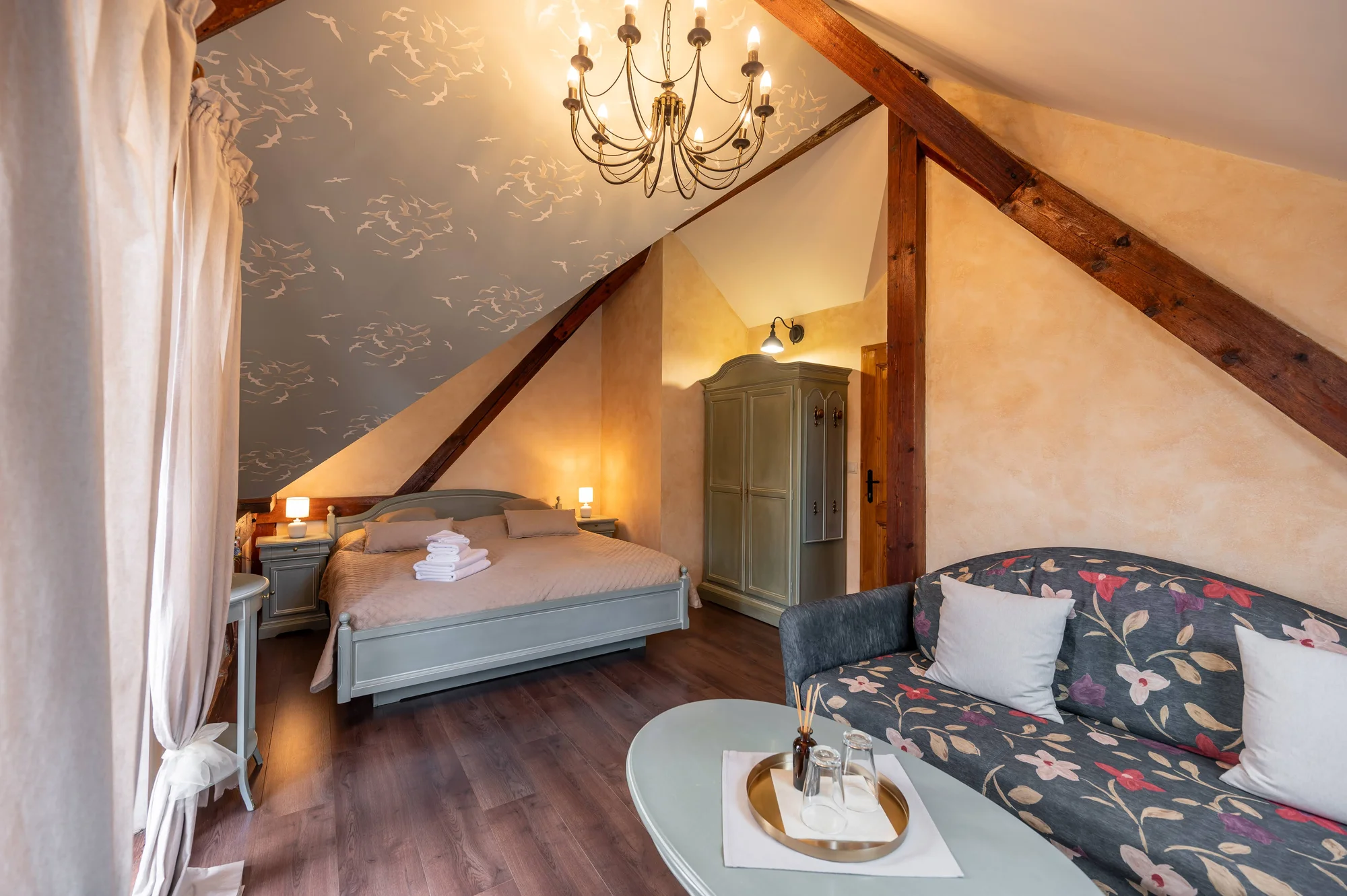 Příjemný pobyt nedaleko Valtic a Lednice se snídaní a privátním wellness