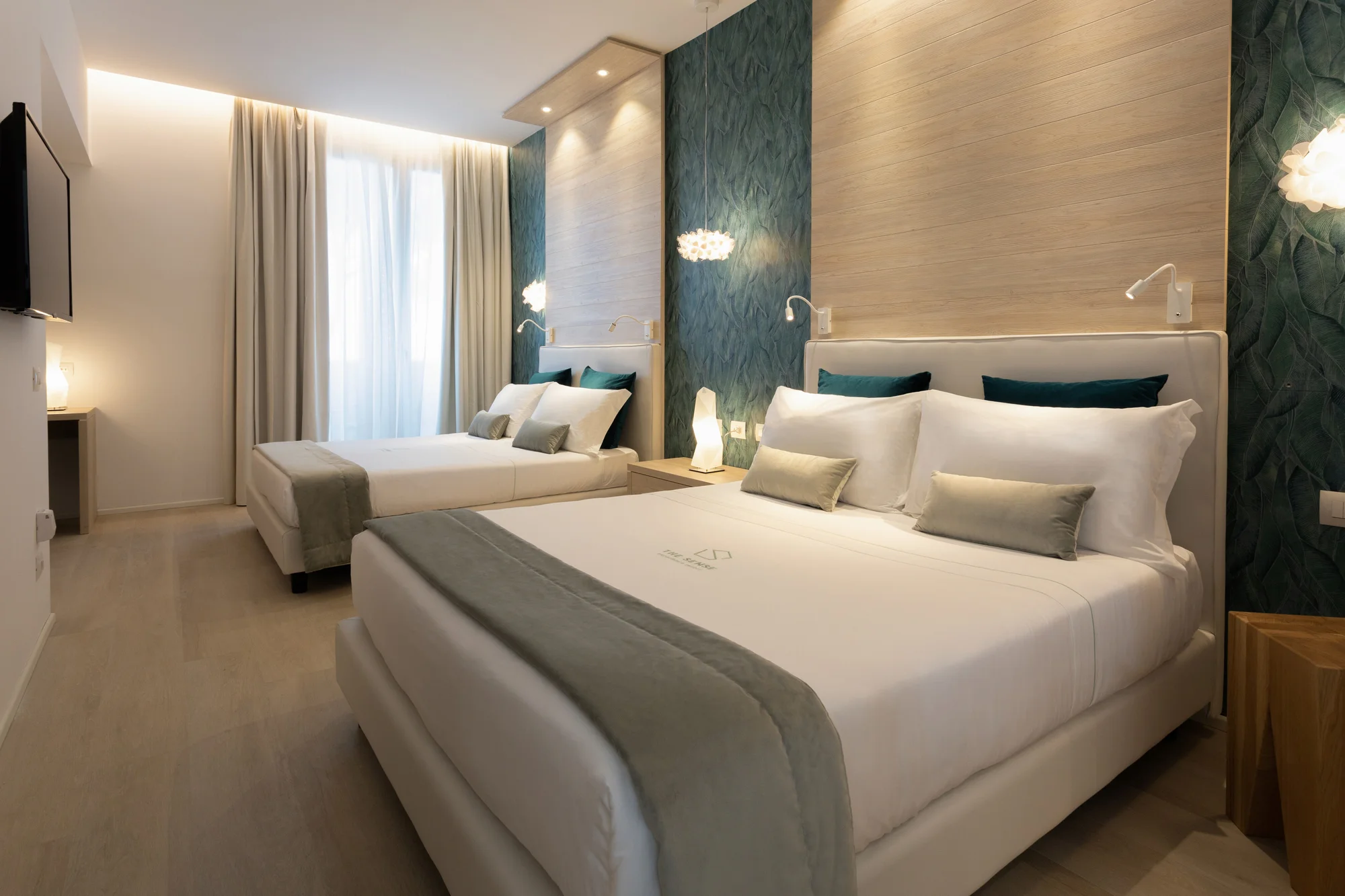 Luxusní dovolená v Toskánsku: 5* hotel přímo u pláže, snídaně nebo polopenze, animace
