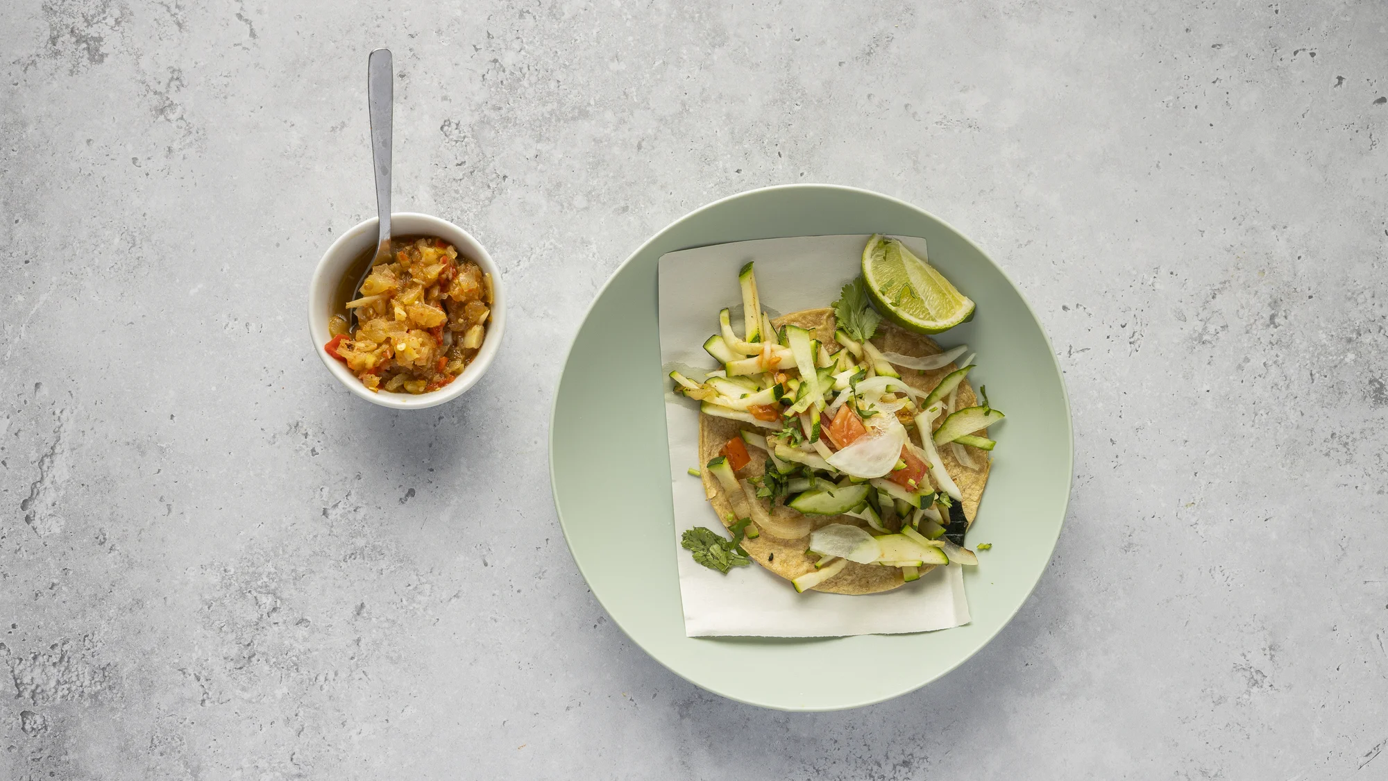 4chodové mexické menu pro 2 osoby: předkrm, polévka, tacos, dezert a mexické pivo nebo limonáda