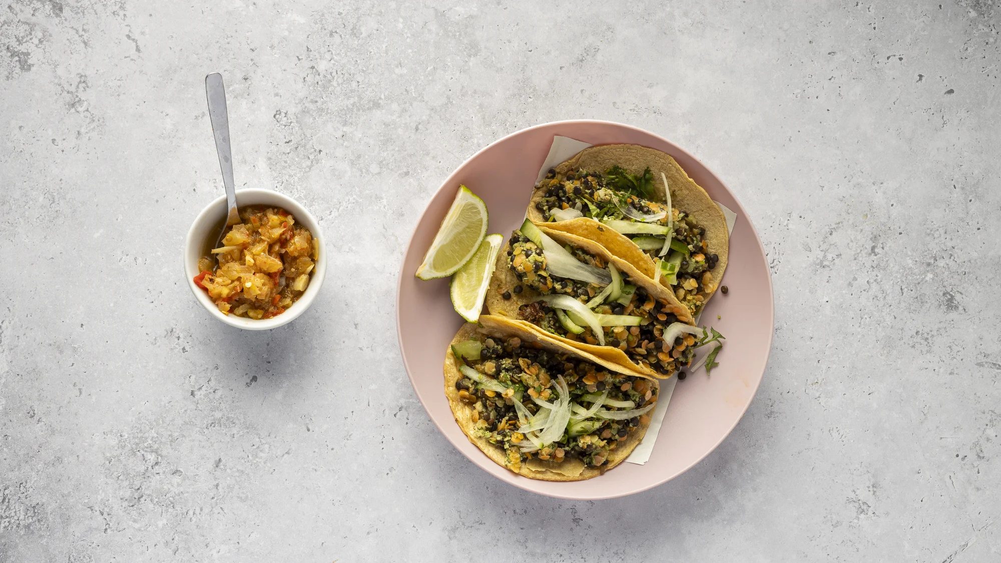 4chodové mexické menu pro 2 osoby: předkrm, polévka, tacos, dezert a mexické pivo nebo limonáda