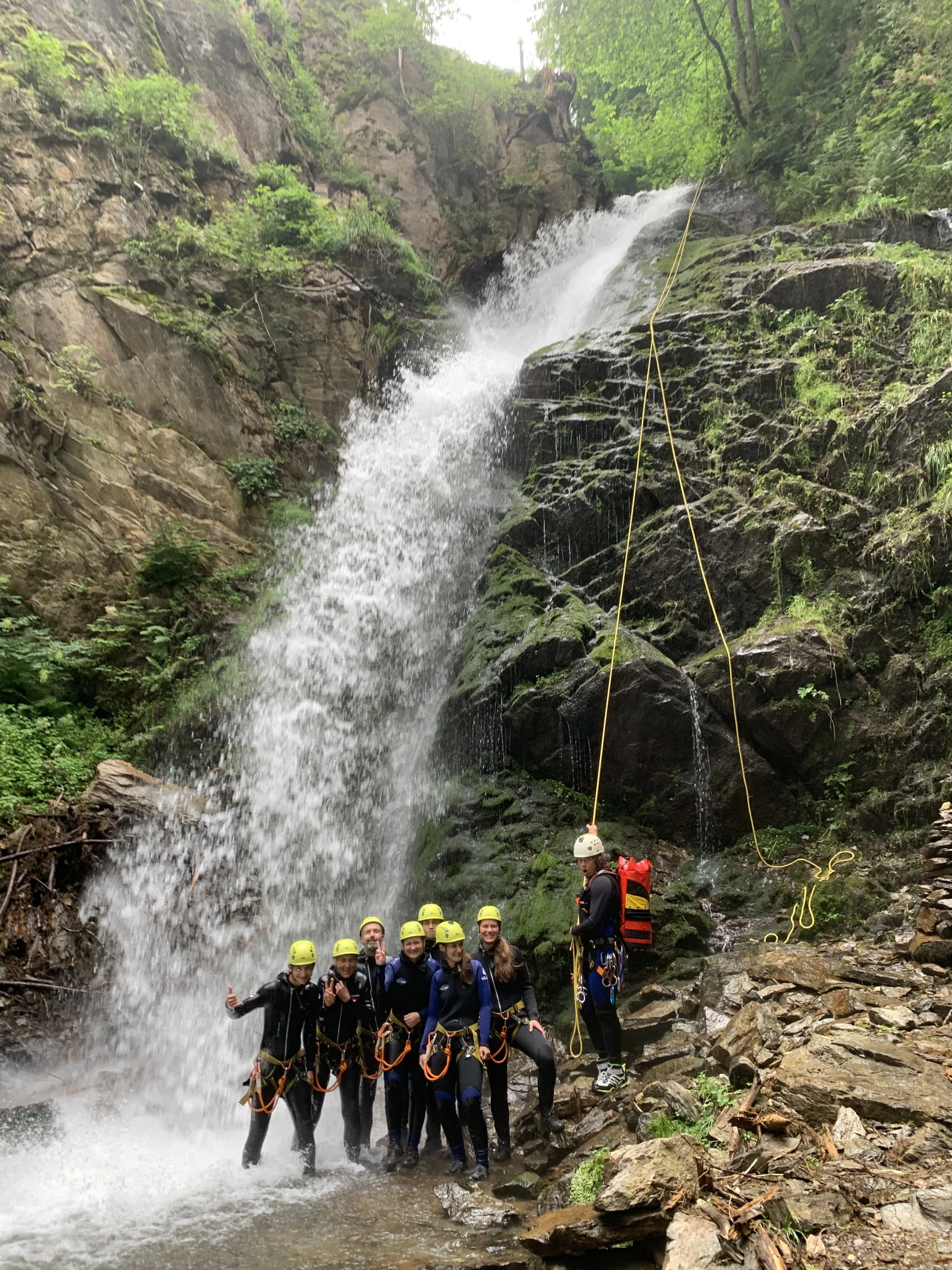 Adrenalin v Lienzských Dolomitech: víkendový rafting a canyoning
