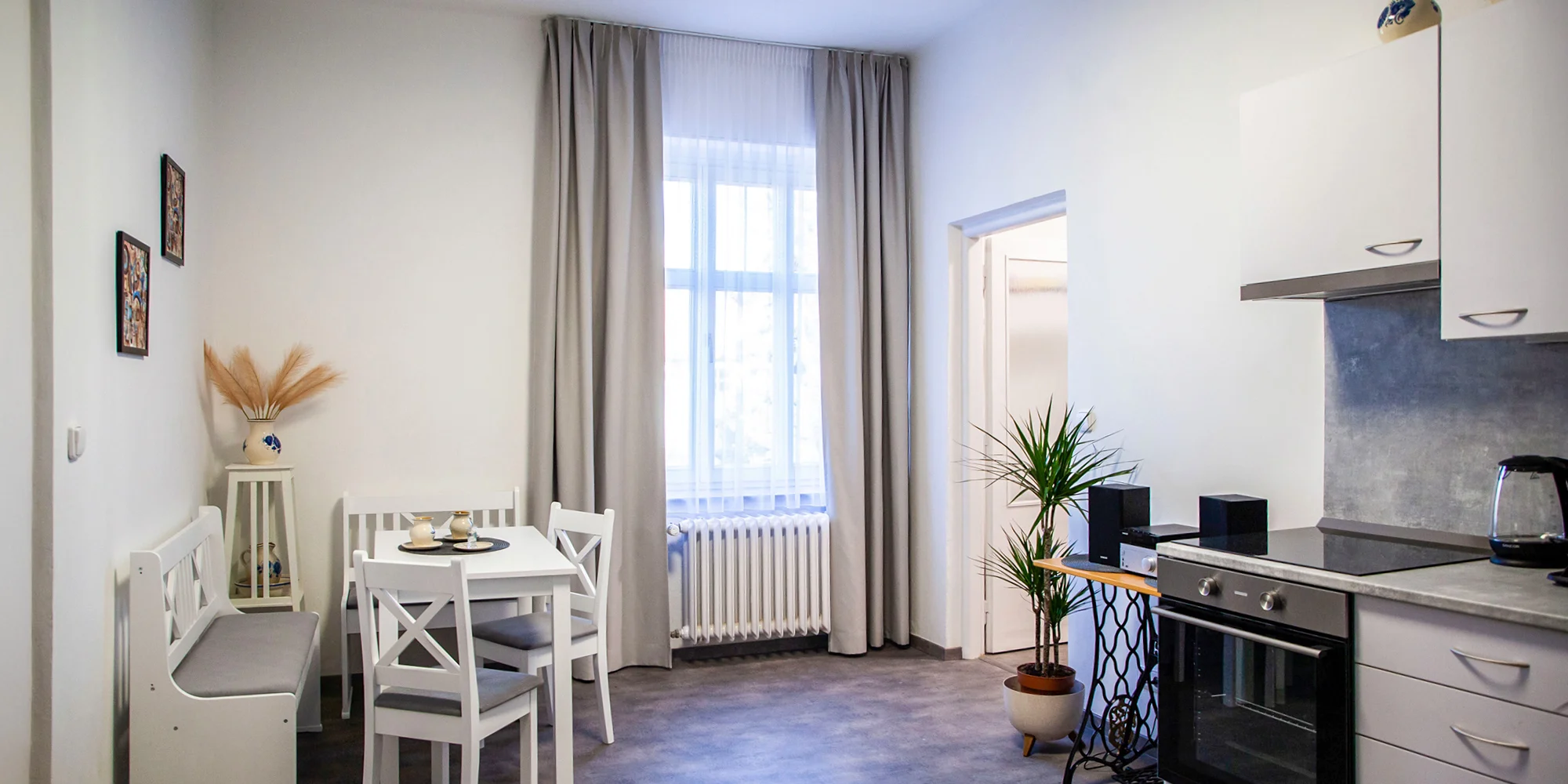 Moderní apartmán s kuchyňkou v centru Vsetína po pár i skupinu až 4 osob