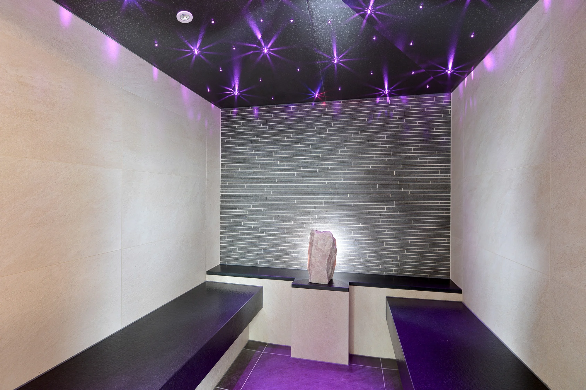 Dovolená v Zillertalu: hotel u lanovky, polopenze a neomezený wellness s výhledem