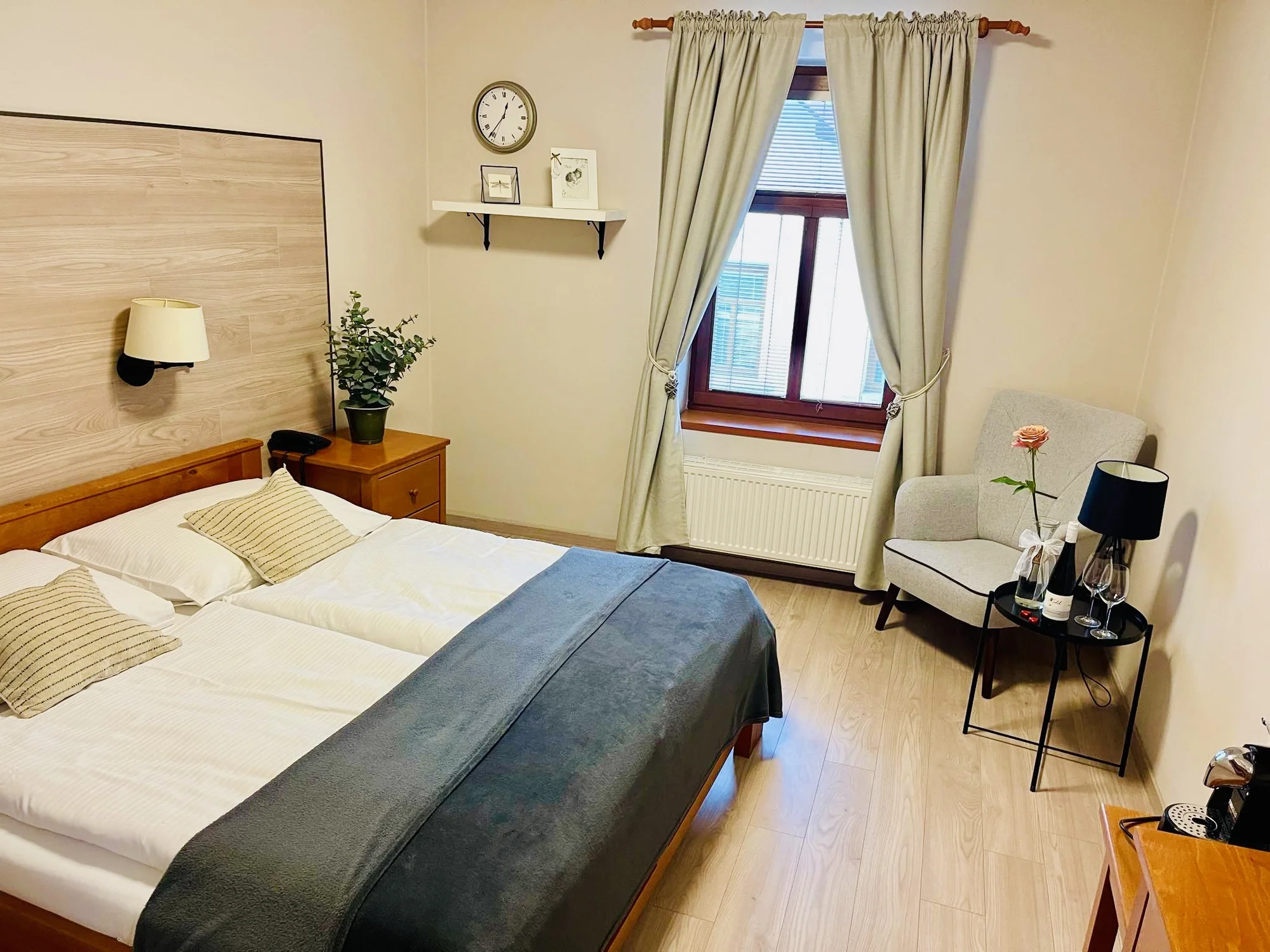 Pobyt v srdci Českého ráje: hotel se snídaní i polopenzí s degustační večeří
