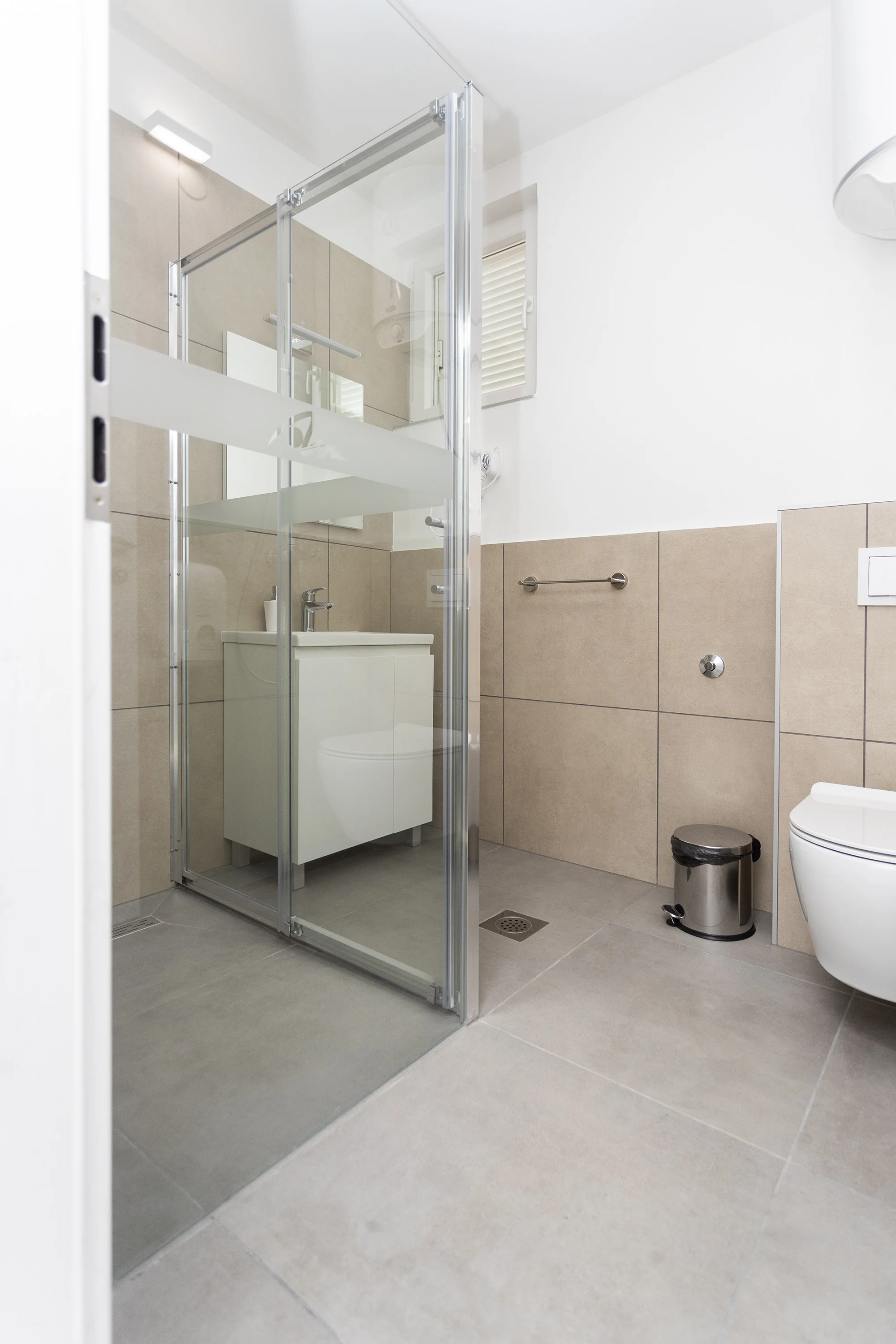 Pohoda a klid na Jadranu: rodinné apartmány kousek od pláže, bazény, animace