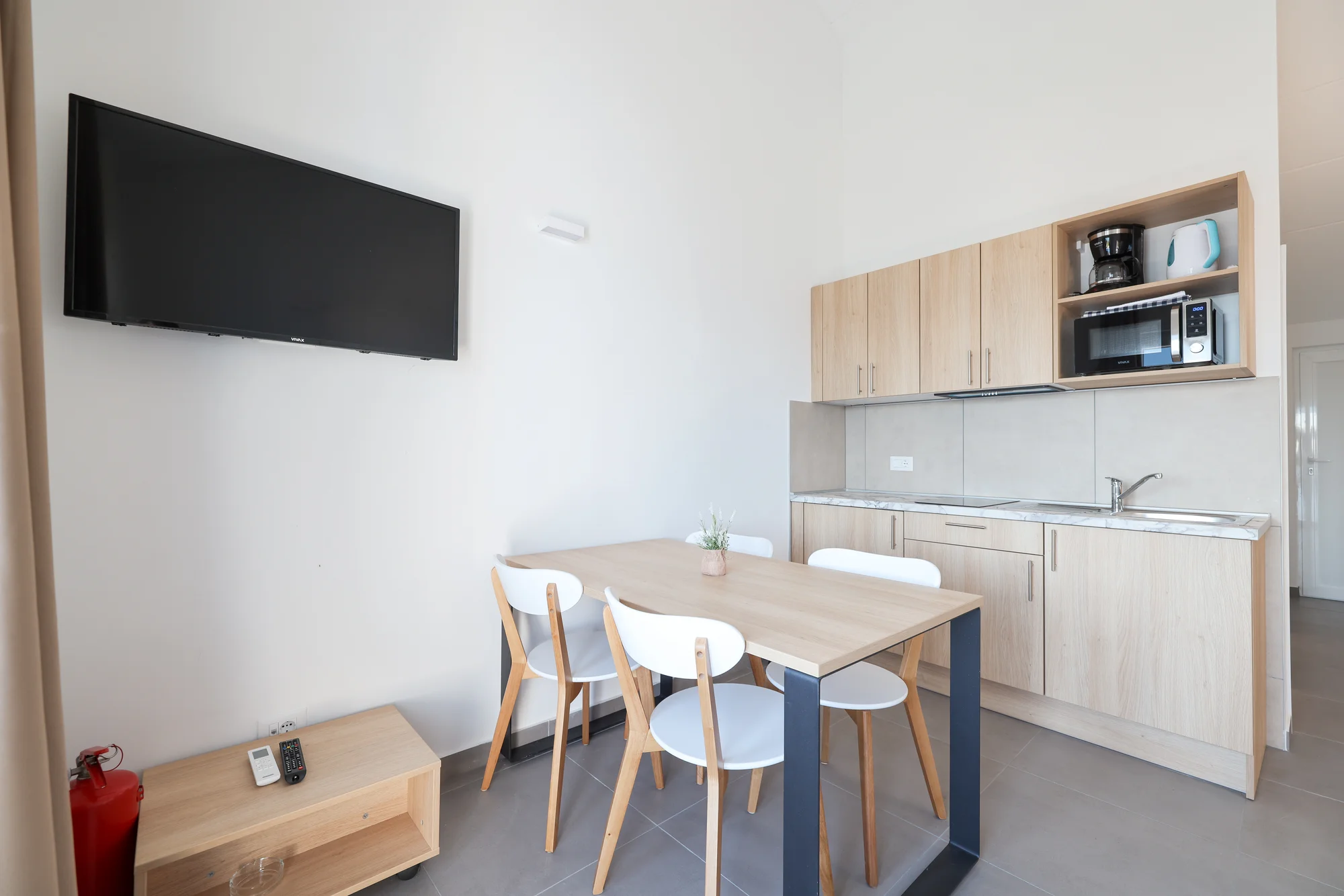 Pohoda a klid na Jadranu: rodinné apartmány kousek od pláže, bazény, animace