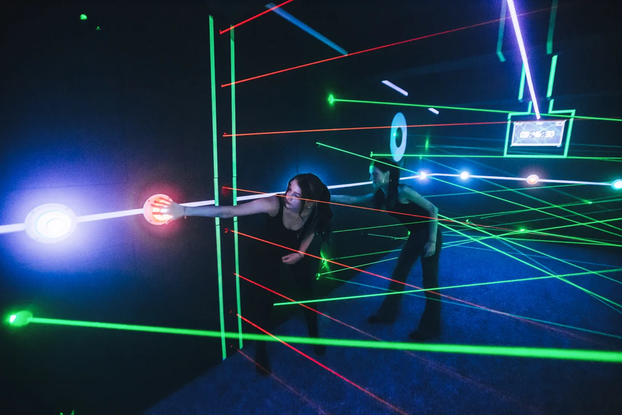 Nové laserové bludiště. Až 2 hry v prvním laserovém bludišti v ČR pro 1–4 hráče