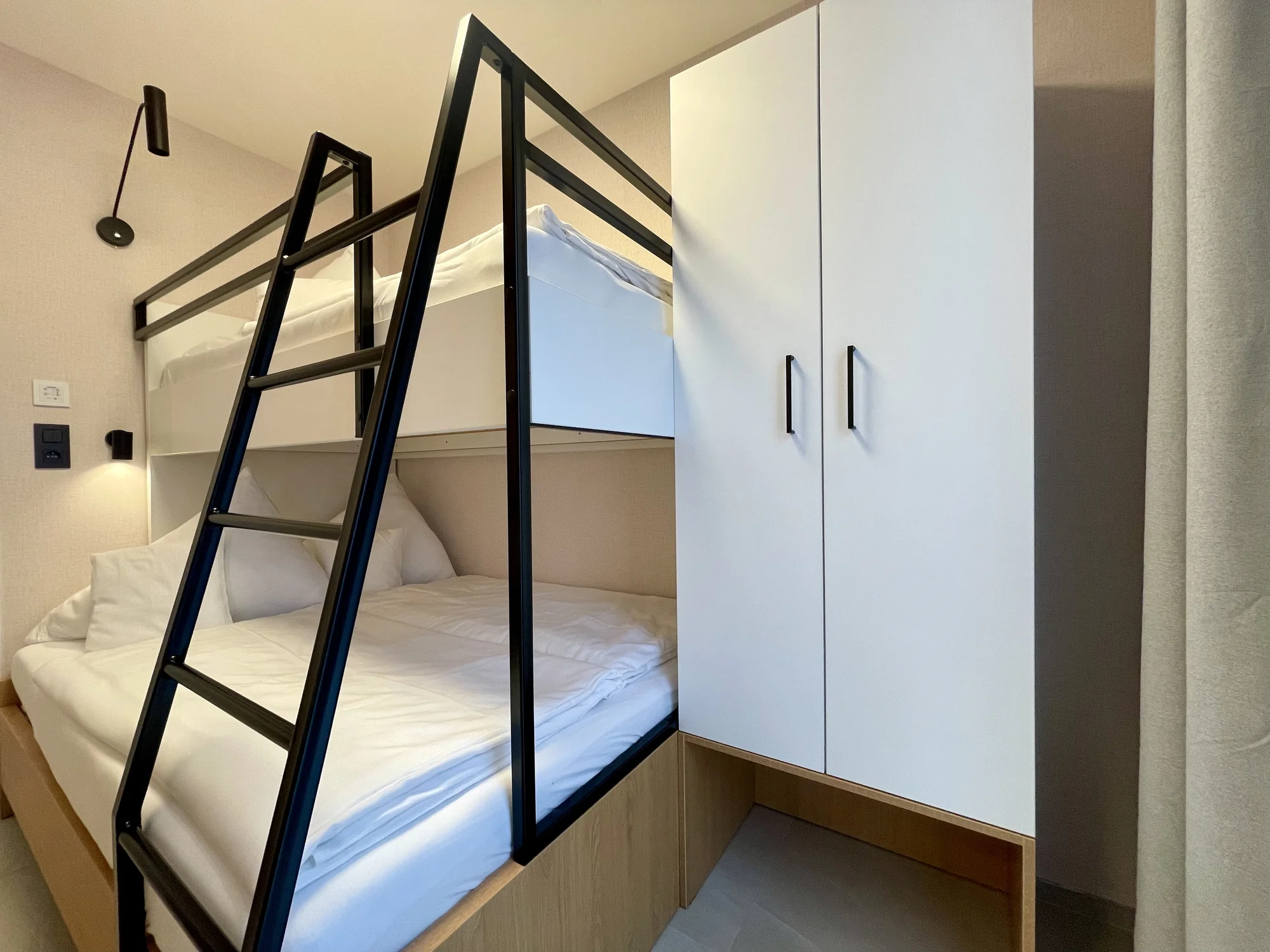 Nové apartmány u Liptovské Mary: neomezeně FUN center, varianty s wellness, v zimě skipas