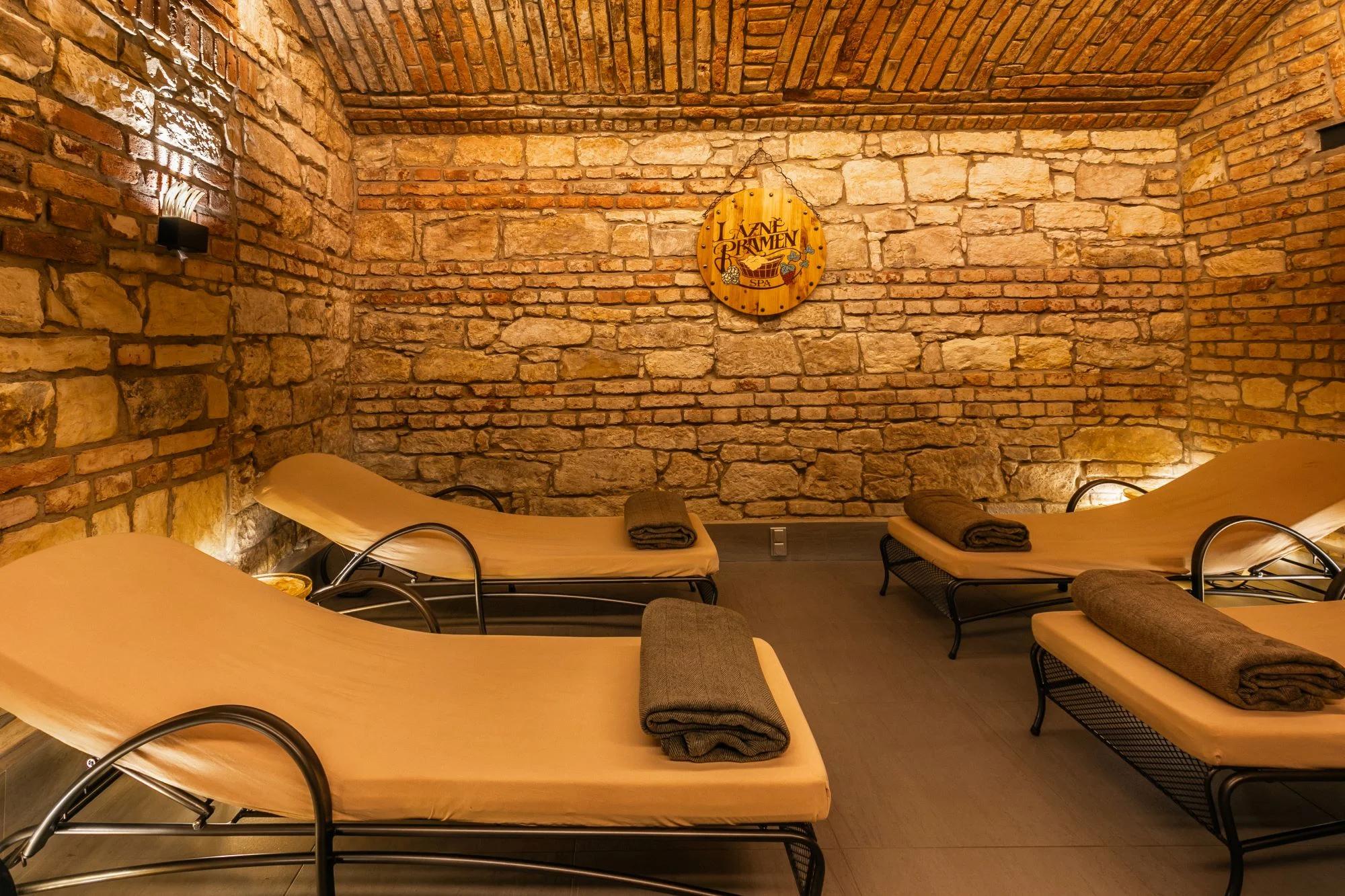 Lázeňské procedury u I. P. Pavlova: koupel podle výběru a suchý zábal u krbu