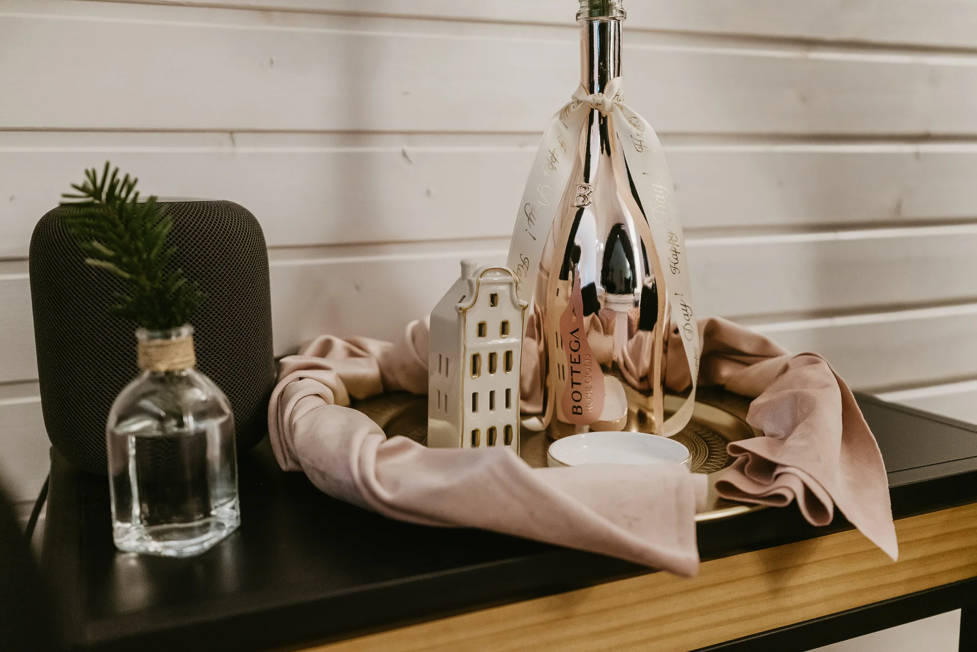 Designové iglú u Plumlovské přehrady: privátní vířivka, sauna a masážní křeslo