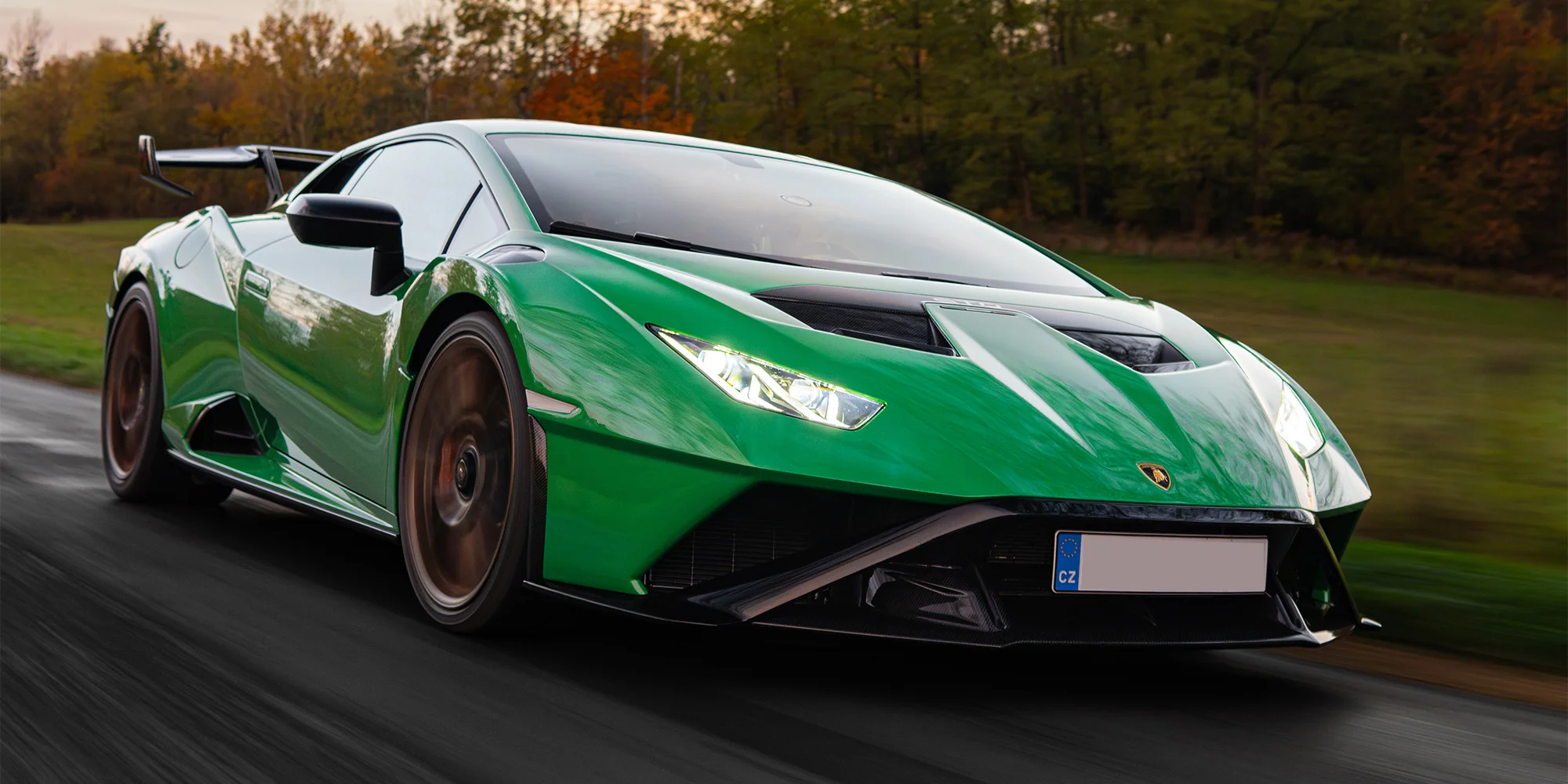 Jízda na okruzích v Lamborghini Huracán STO