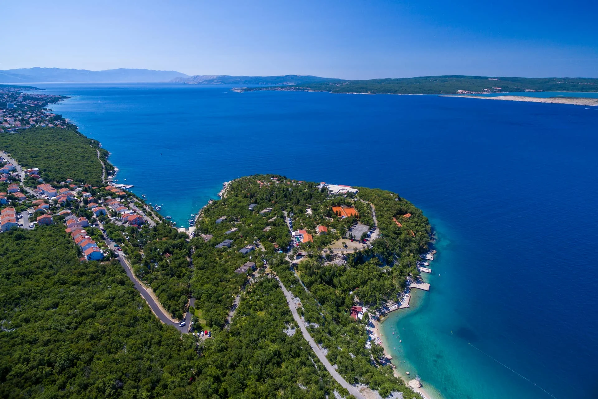 Chorvatsko na pohodu: pobyt v rodinném resortu kousek od pláže, snídaně nebo polopenze