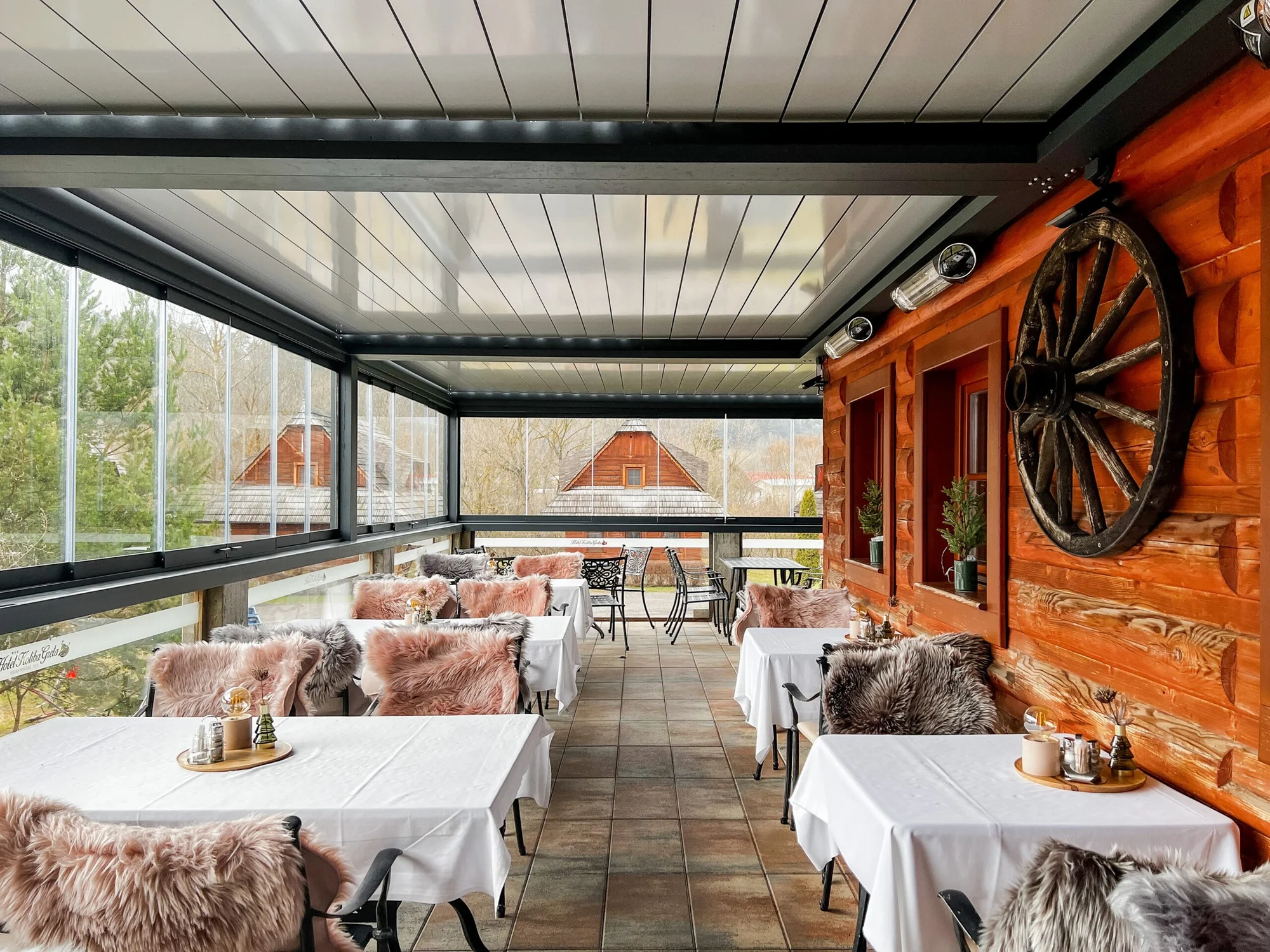 Pobyt s wellness u Nízkých Tater: hotel u Liptovské Mary, snídaně nebo polopenze, sauna i vířivka