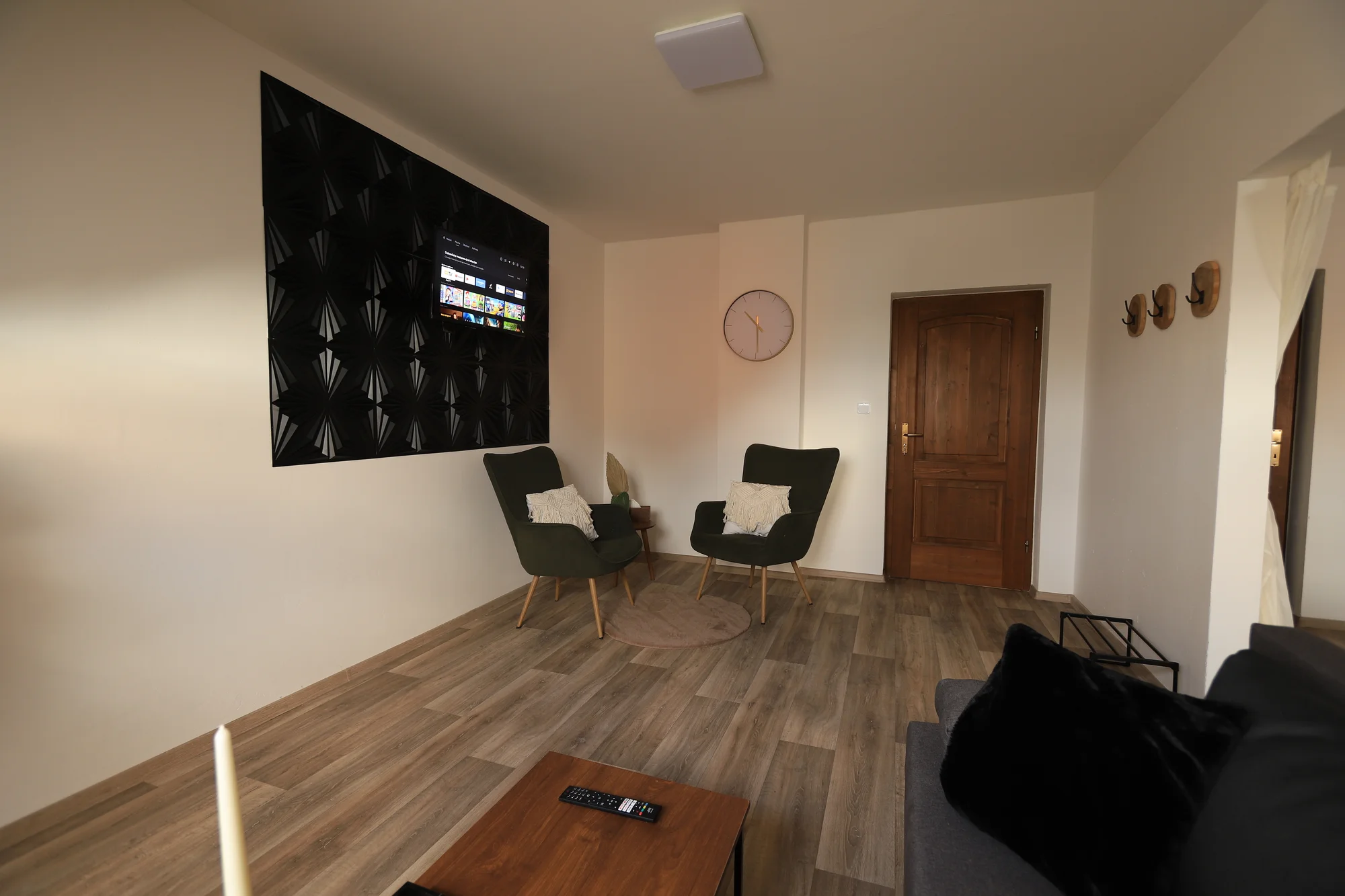 Romantika na jižní Moravě: moderní pokoje s vlastní vířivkou, bazén a sauna