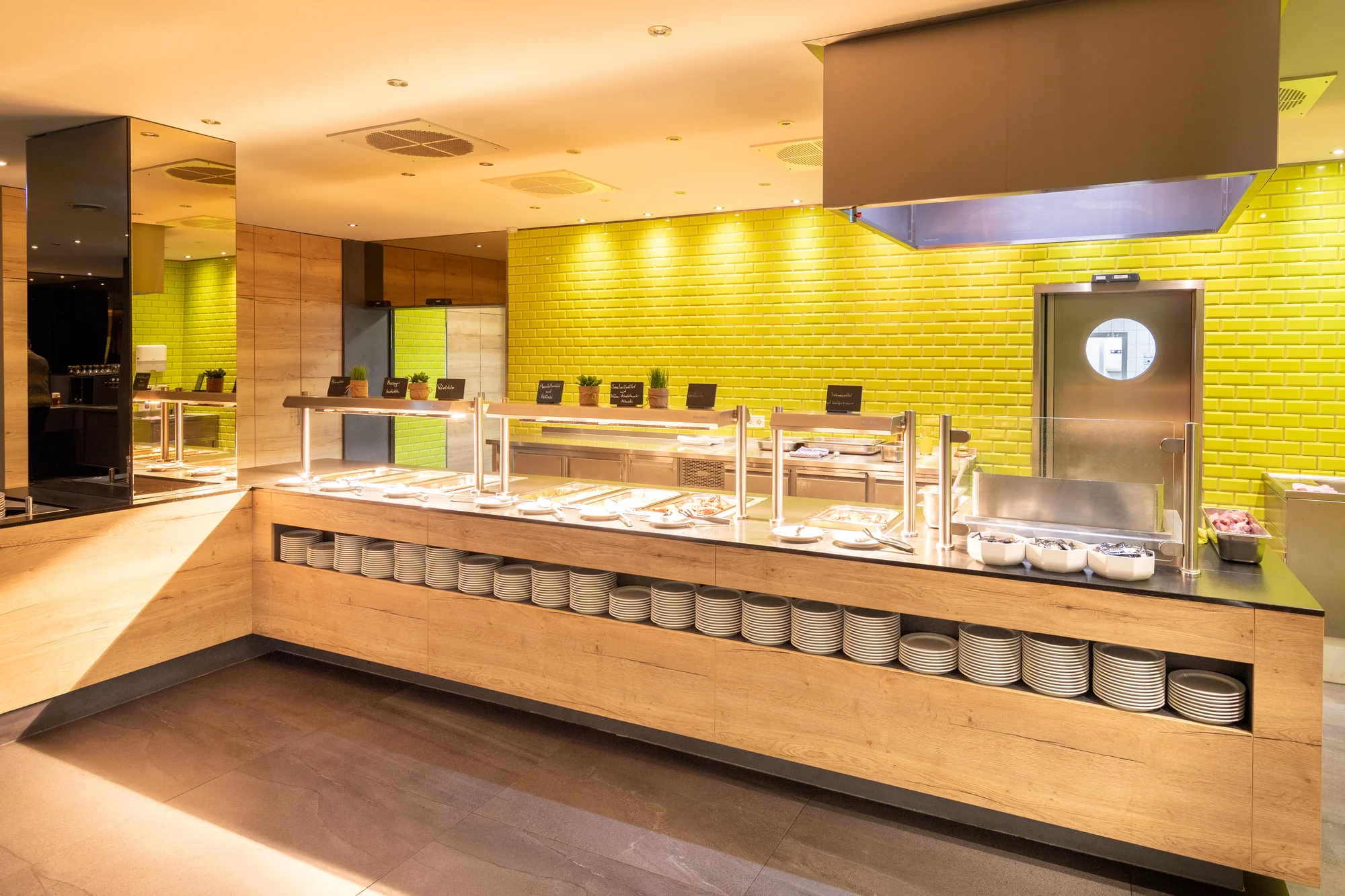 Wellness pobyt s all inclusive v Durynsku v městě Jena: bazén, několik saun, výlety