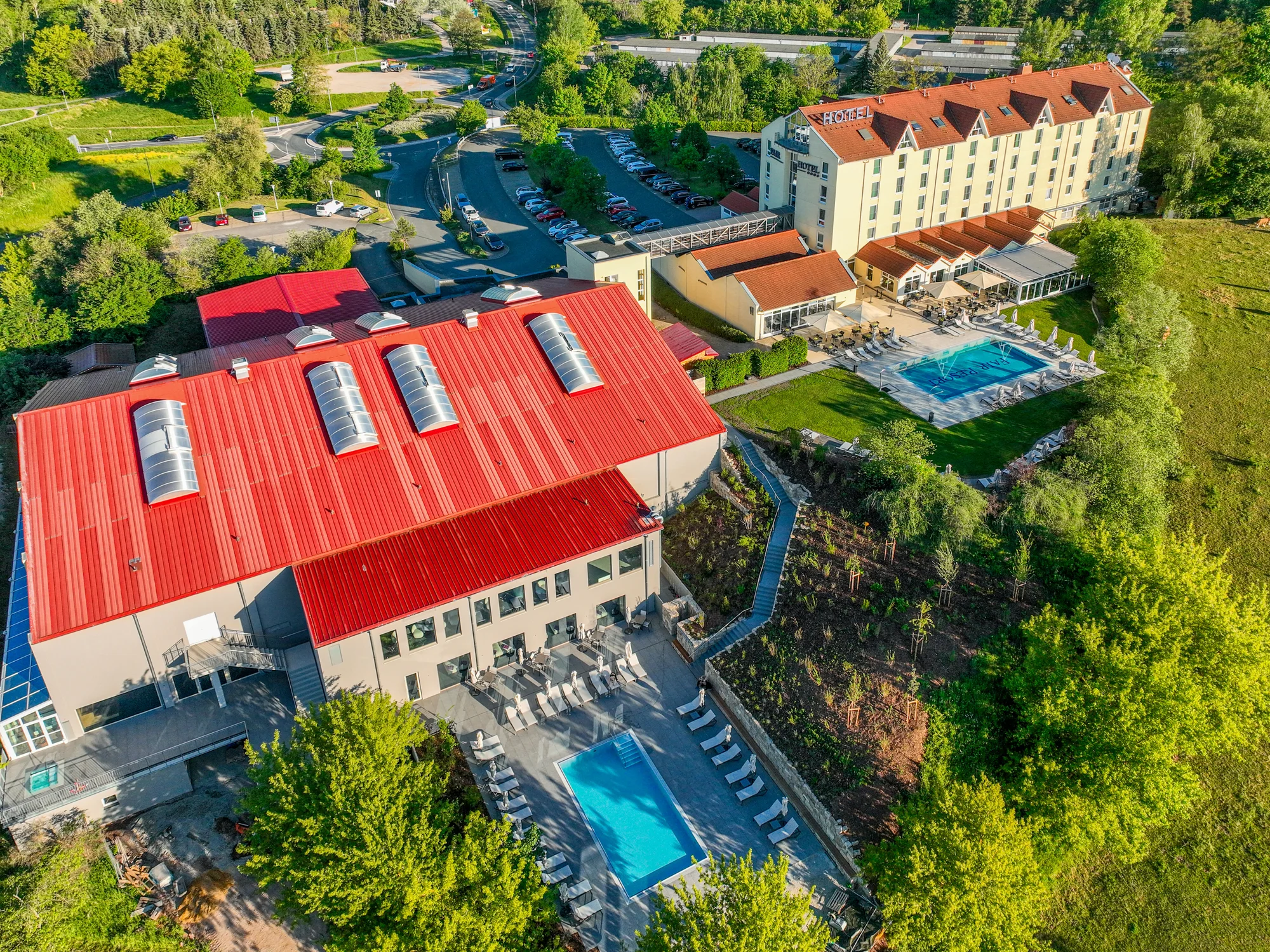 Wellness pobyt s all inclusive v Durynsku v městě Jena: bazén, několik saun, výlety