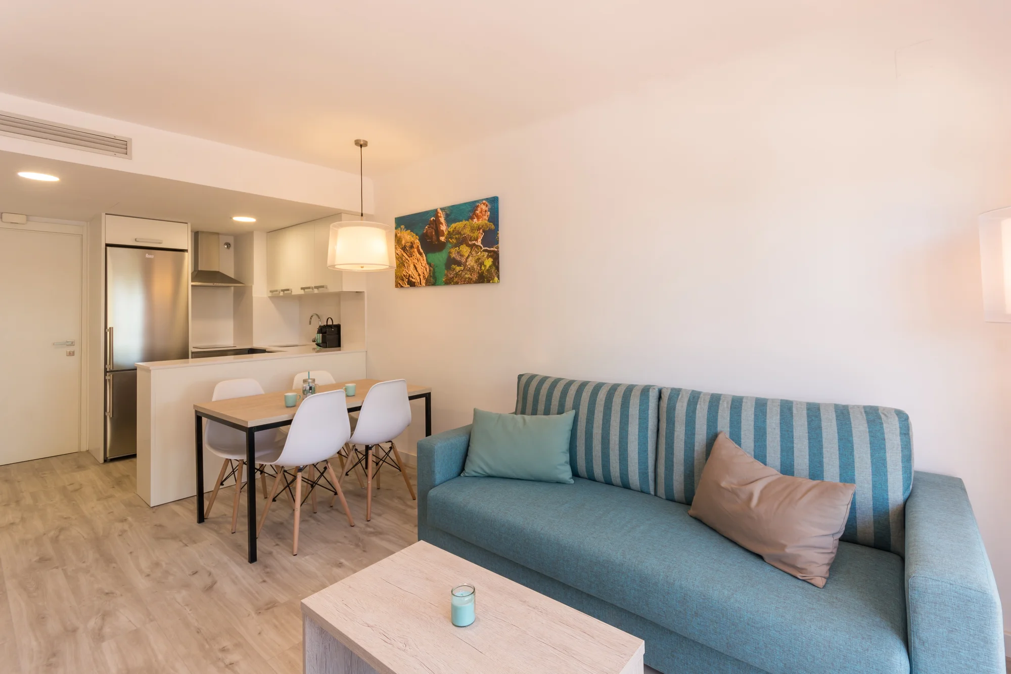 Dovolená ve Španělsku: vybavené apartmány kousek od pláže, vlastní doprava