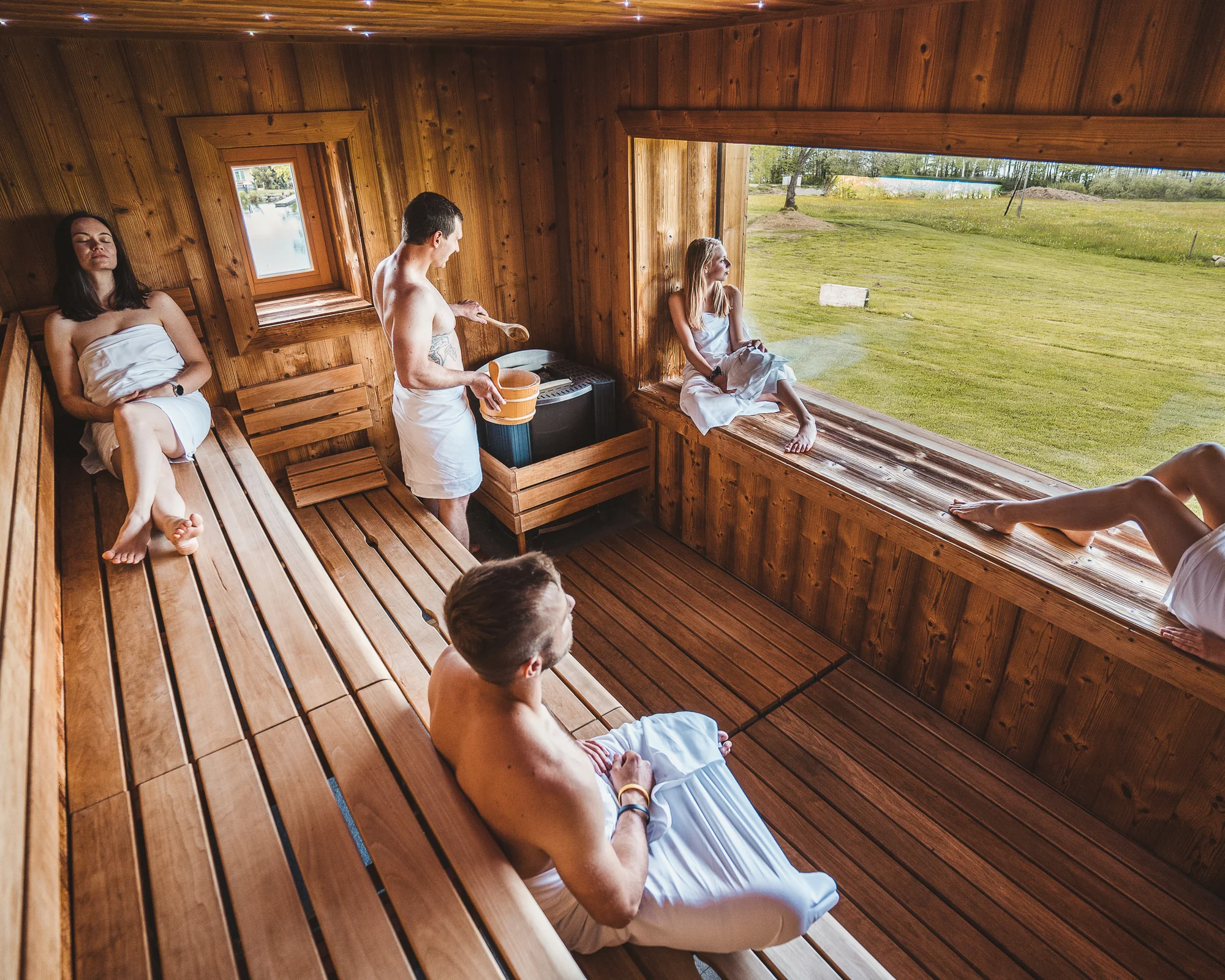 120 min. relaxu v privátní panoramatické finské sauně až pro 6 osob