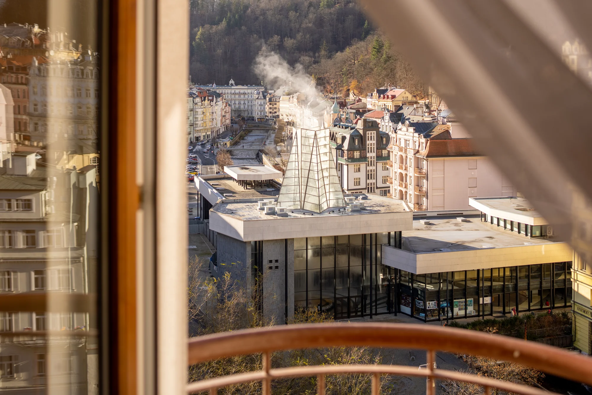 4* pobyt v centru Karlových Varů: ubytování se snídaní, wellness i projížďkou v kočáře
