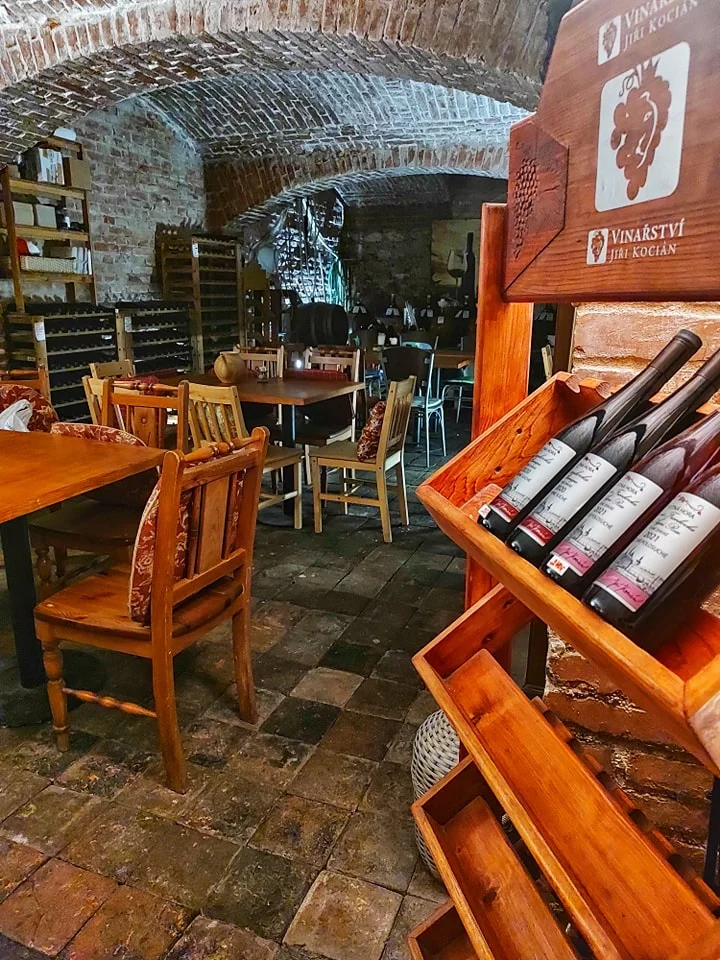 Řízená degustace vín ve Vinařství Kocián: objevte jedinečné chutě Kutné Hory