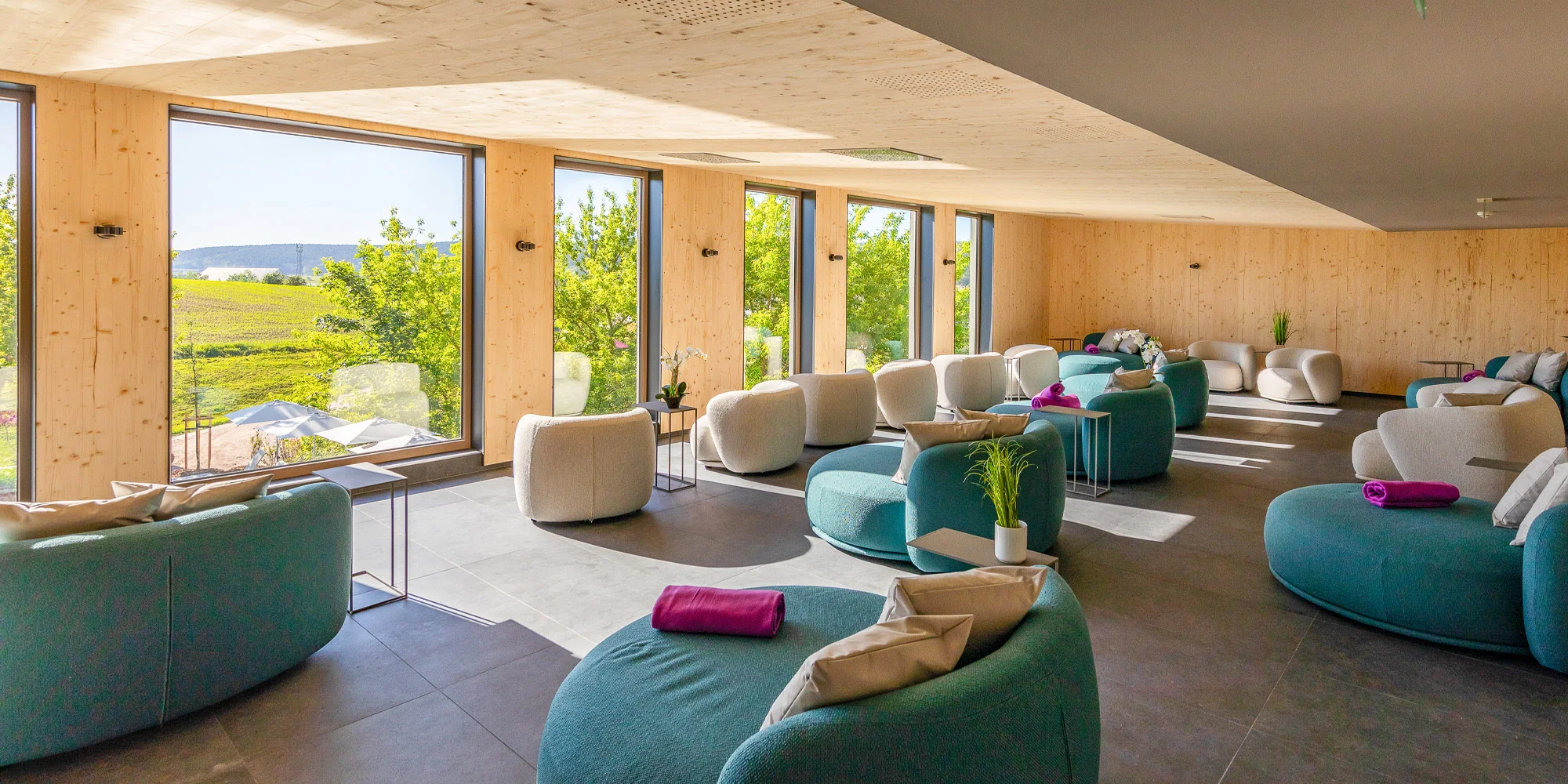 Wellness pobyt s all inclusive v Durynsku v městě Jena: bazén, několik saun, výlety