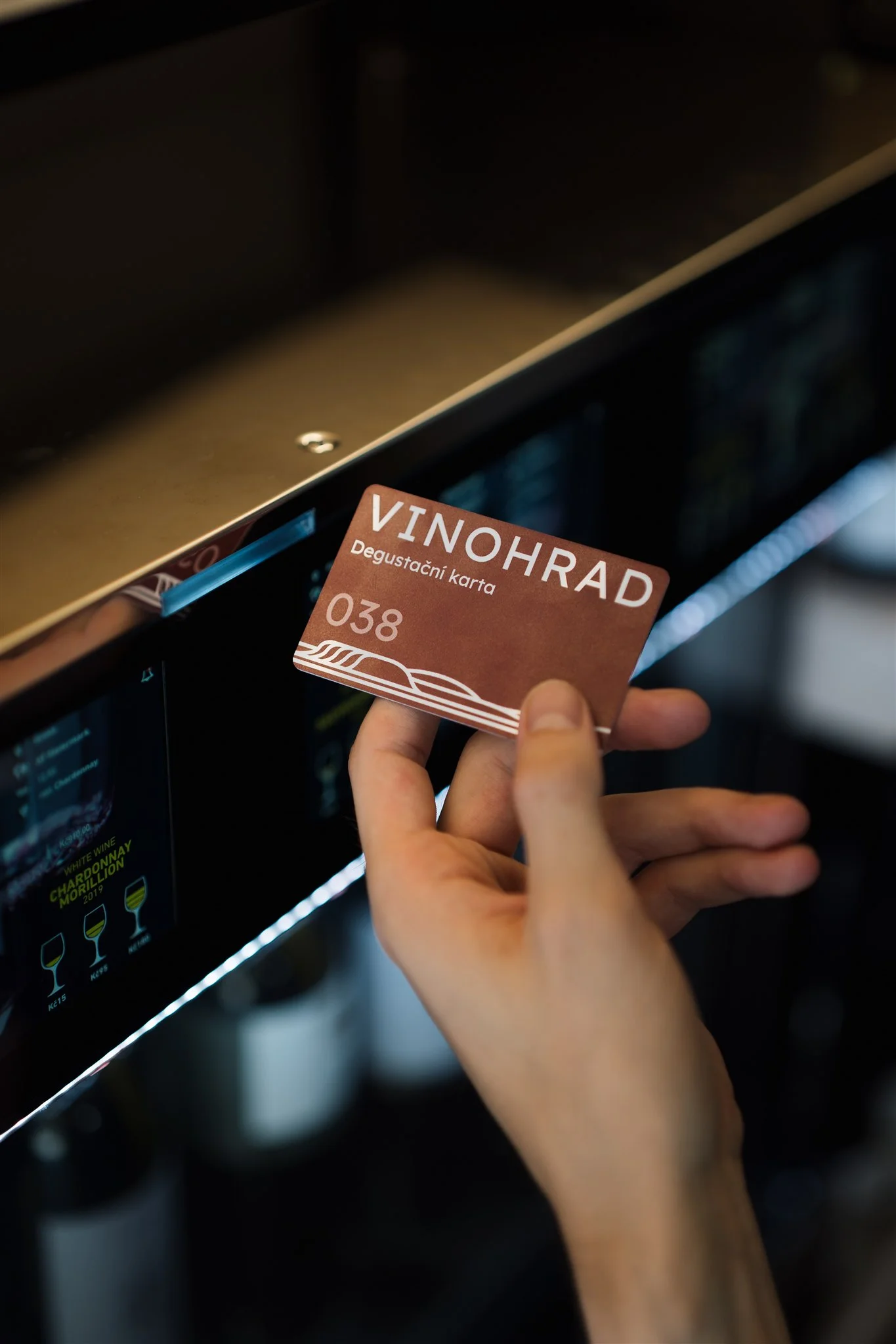 Tapas i degustace vín nebo nabitá karta do winebaru na Vinohradech pro 2 osoby