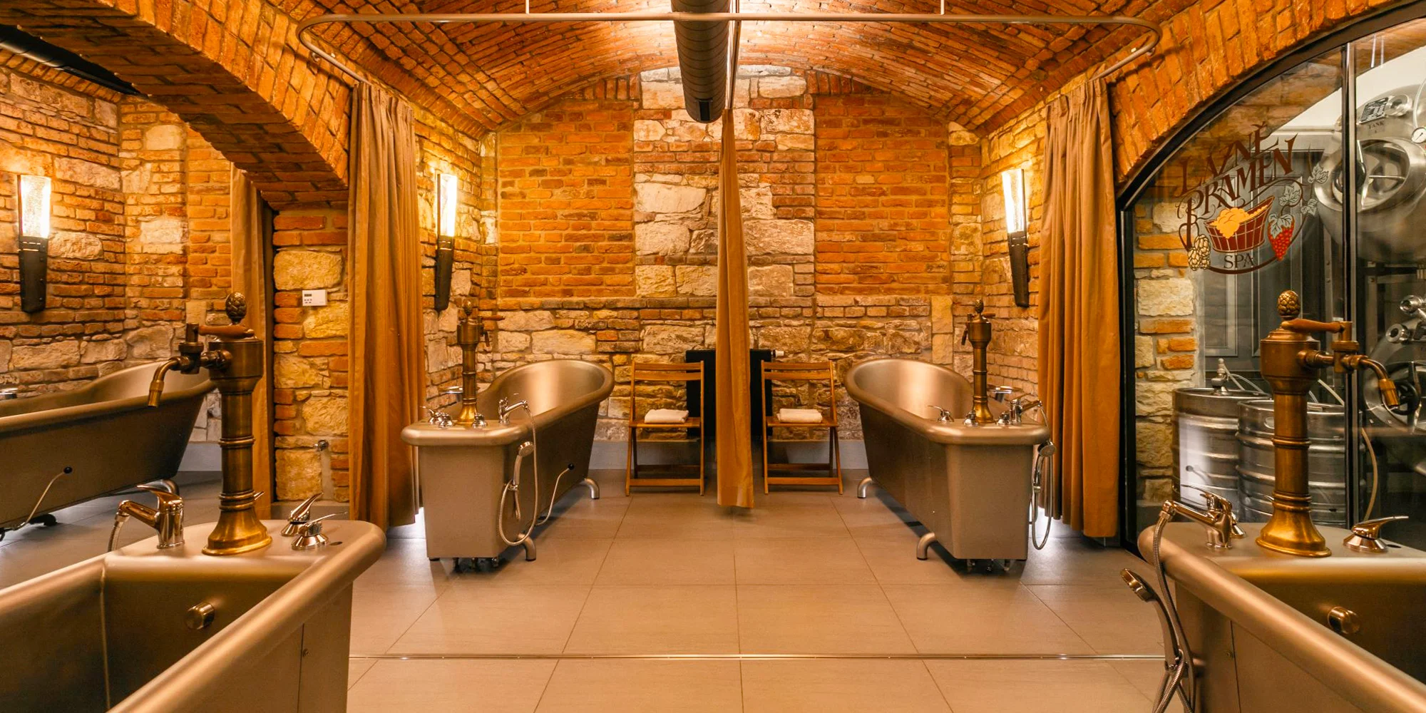 Lázeňské procedury u I. P. Pavlova: koupel podle výběru a suchý zábal u krbu