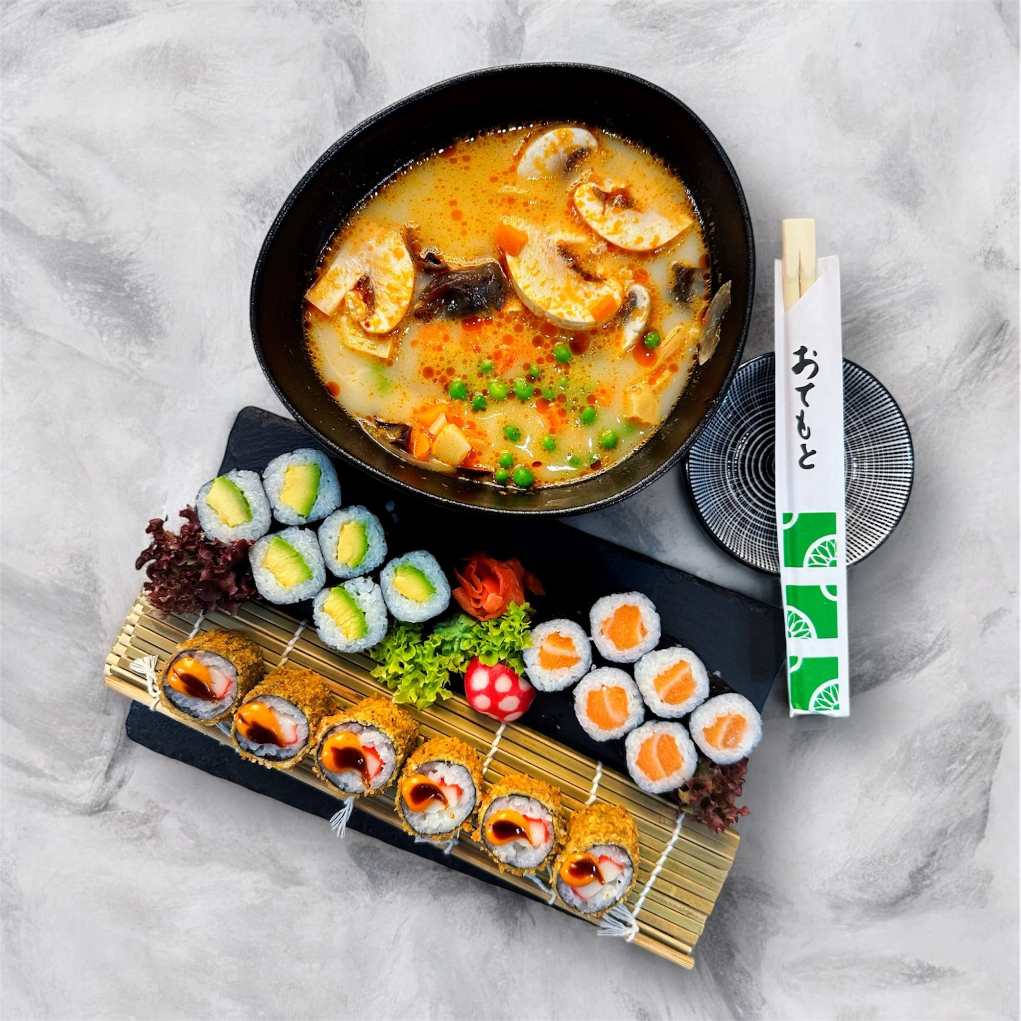 Asijské menu v Chomutově: sushi sety s polévkou pro 1 i 2 osoby