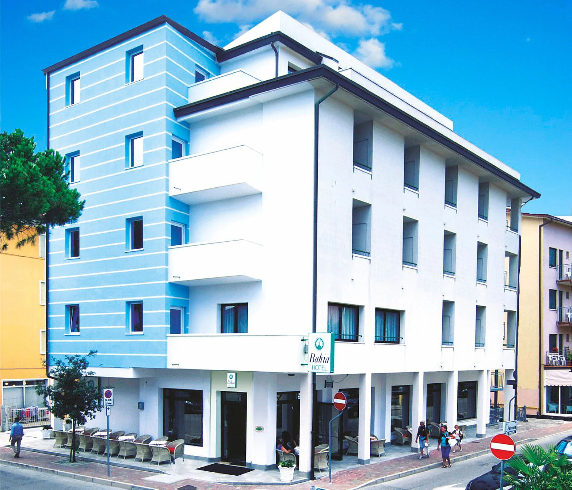 Léto v Caorle: hotel v klidné části u pláže a se snídaní, noc zdarma