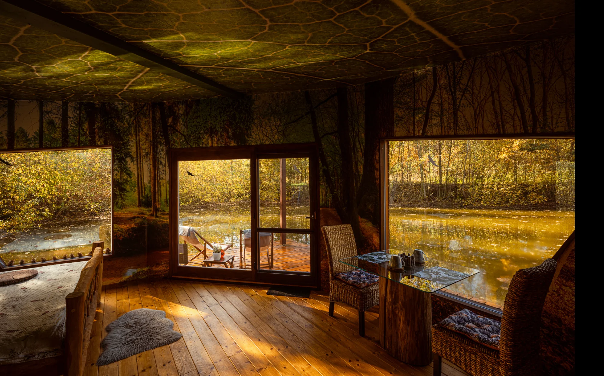 Netradiční ubytování v jižních Čechách: domečky na vodní hladině, odpočinek i rybolov