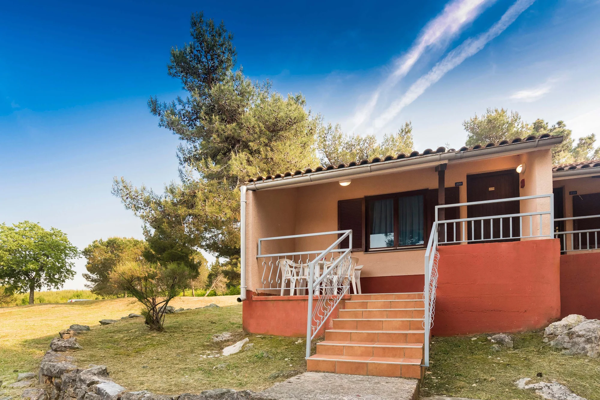 Apartmány na Istrii: jednoduché ubytování u pláže, bez stravy nebo s polopenzí plus