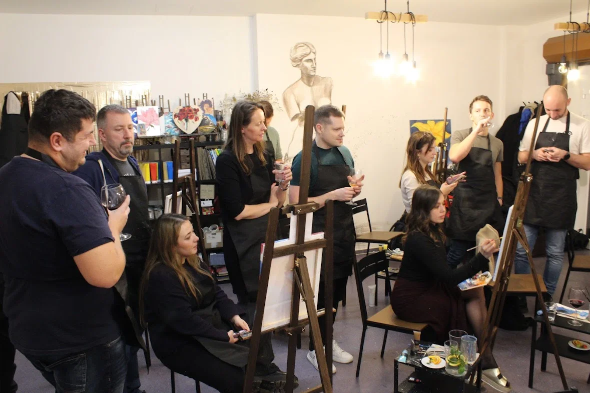 Art rande: romantický workshop malování akrylem i s lahví sektu a občerstvením