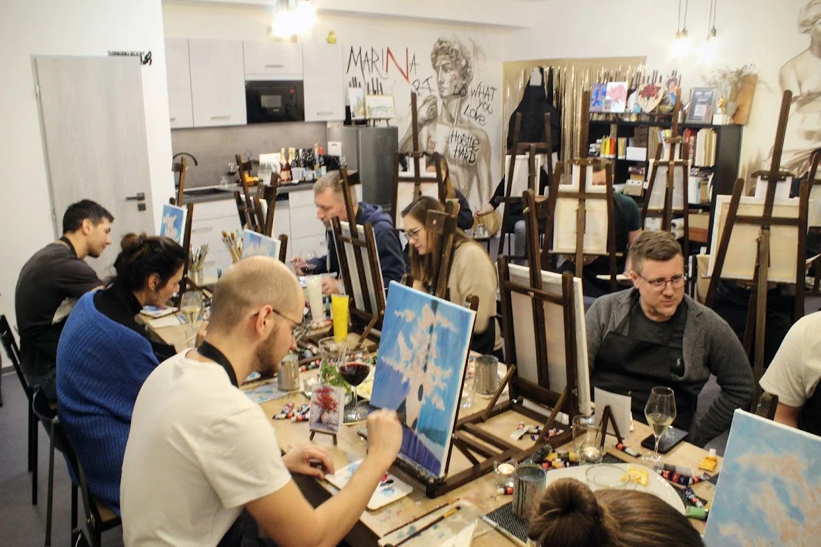 Tříhodinový workshop malování akrylem s možností použití plátkového zlata i stříbra vč. pomůcek