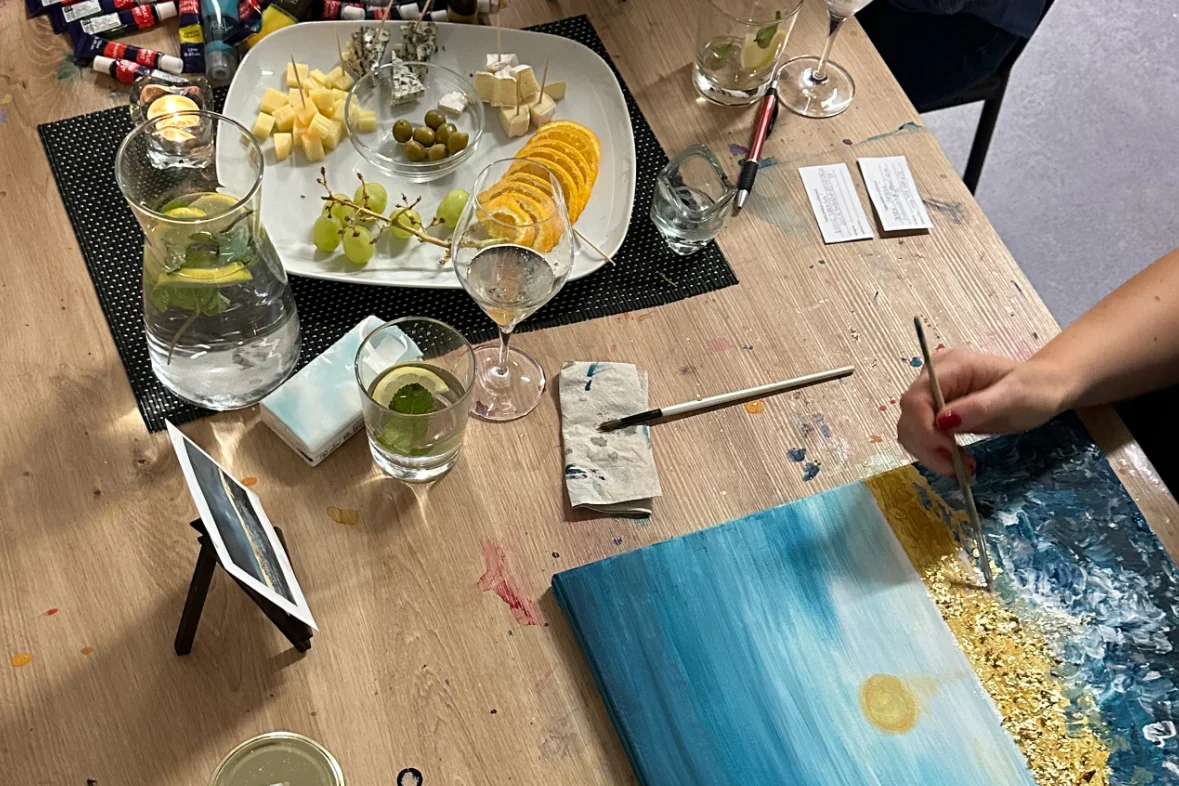 Art rande: romantický workshop malování akrylem i s lahví sektu a občerstvením